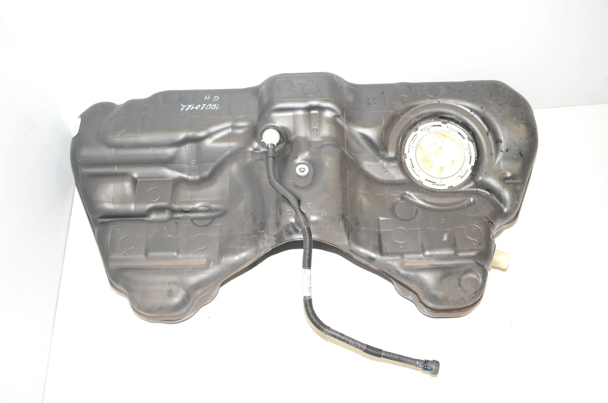 Fuel Tank – OEM 7411798 · BMW 7 (G11, G12) 730 d, Ld 2016 – 3