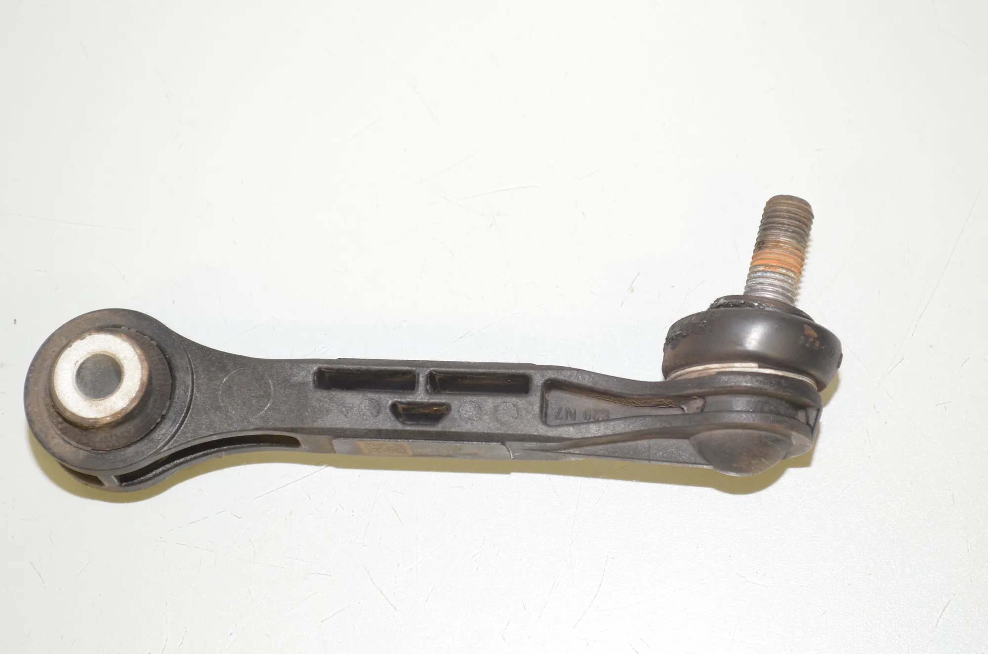 Rear Right Stabilizer Link – OEM 6861482 · BMW 7 (G11, G12) 730 d, Ld 2016 – 3