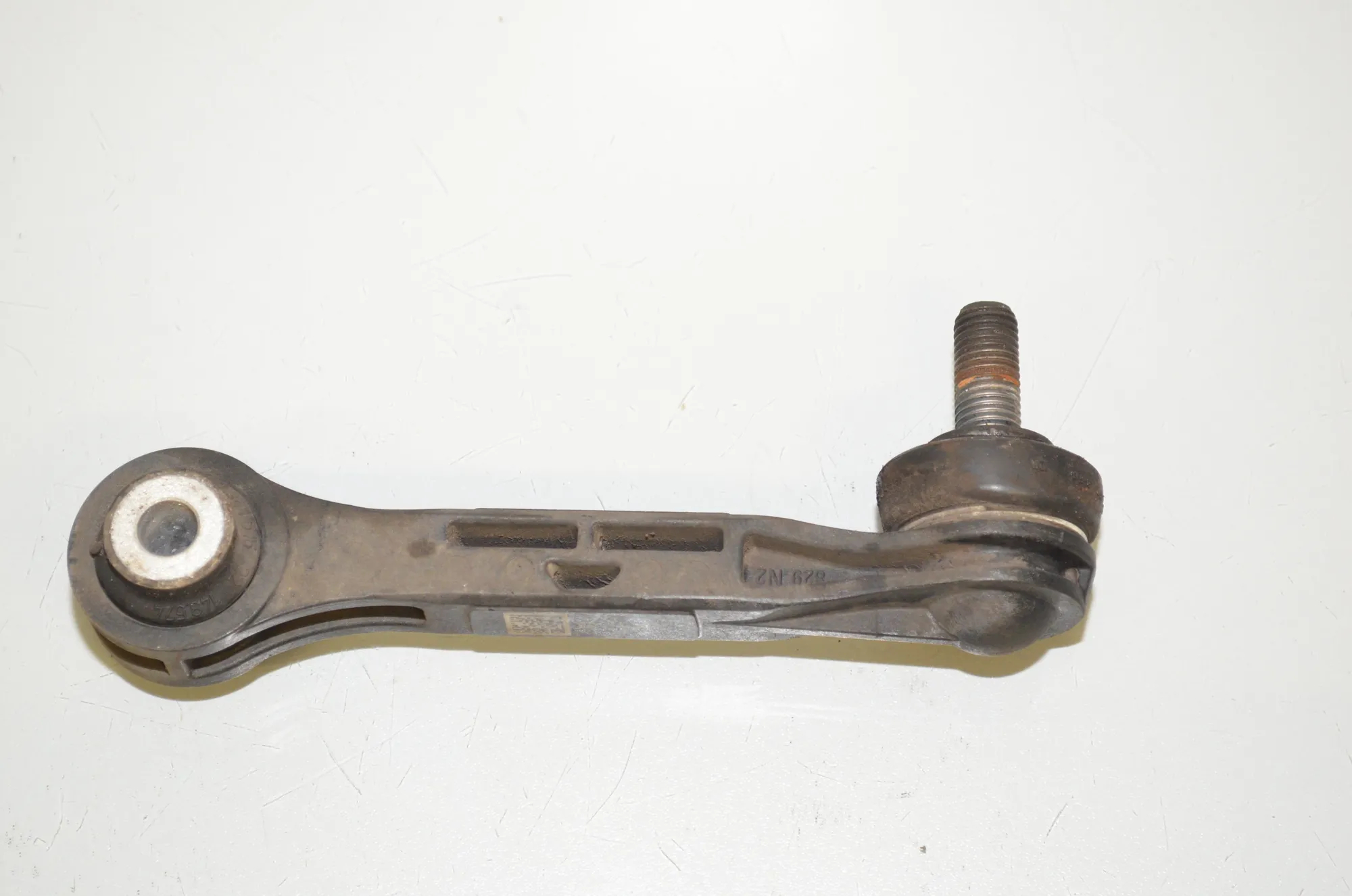 Rear Left Stabilizer Link – OEM 6861482 · BMW 7 (G11, G12) 730 d, Ld 2016 – 4