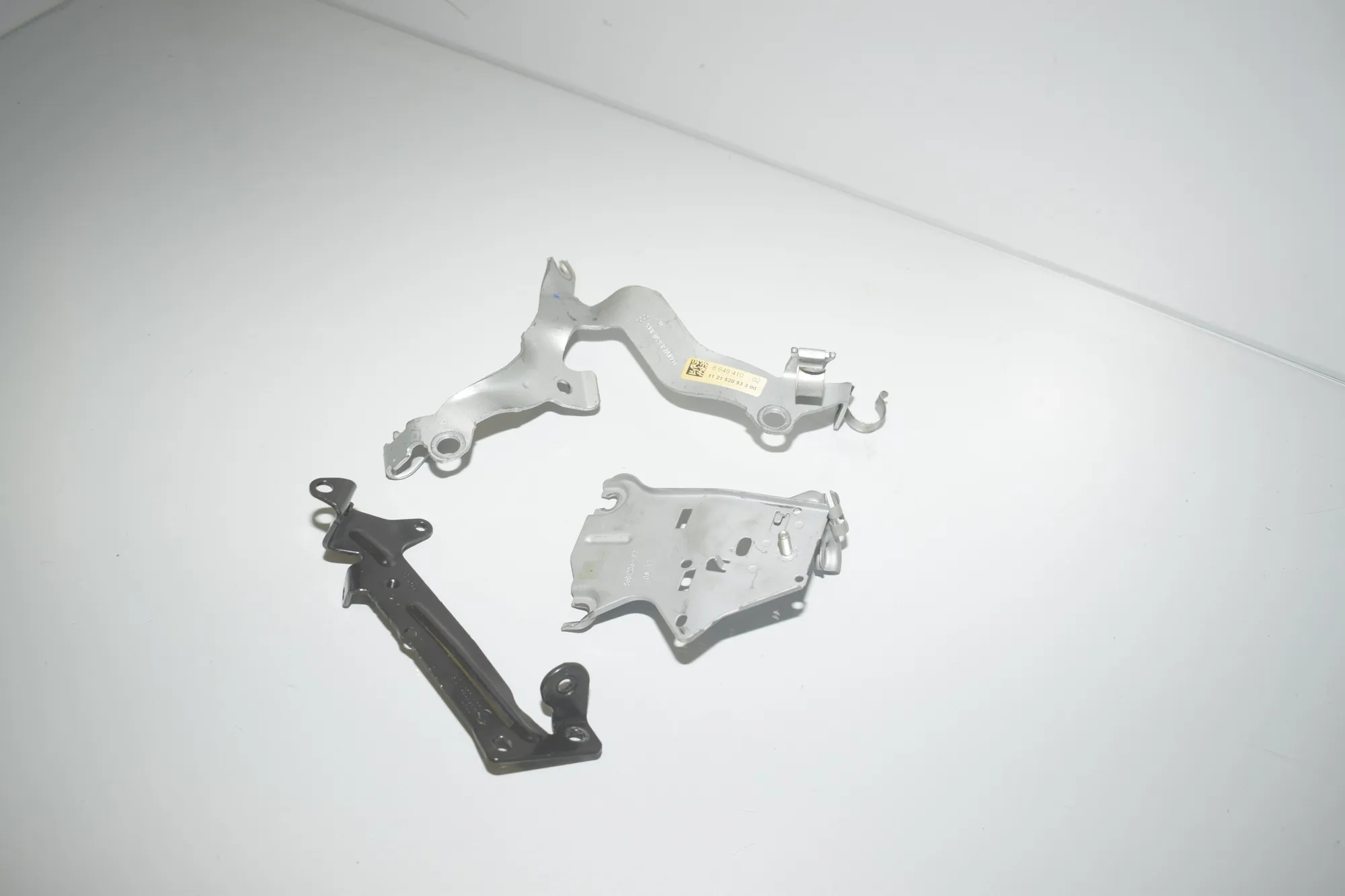 Bracket – OEM 8648410 · BMW 4 Cabrio (F33, F83) 420 i 2017 – 2