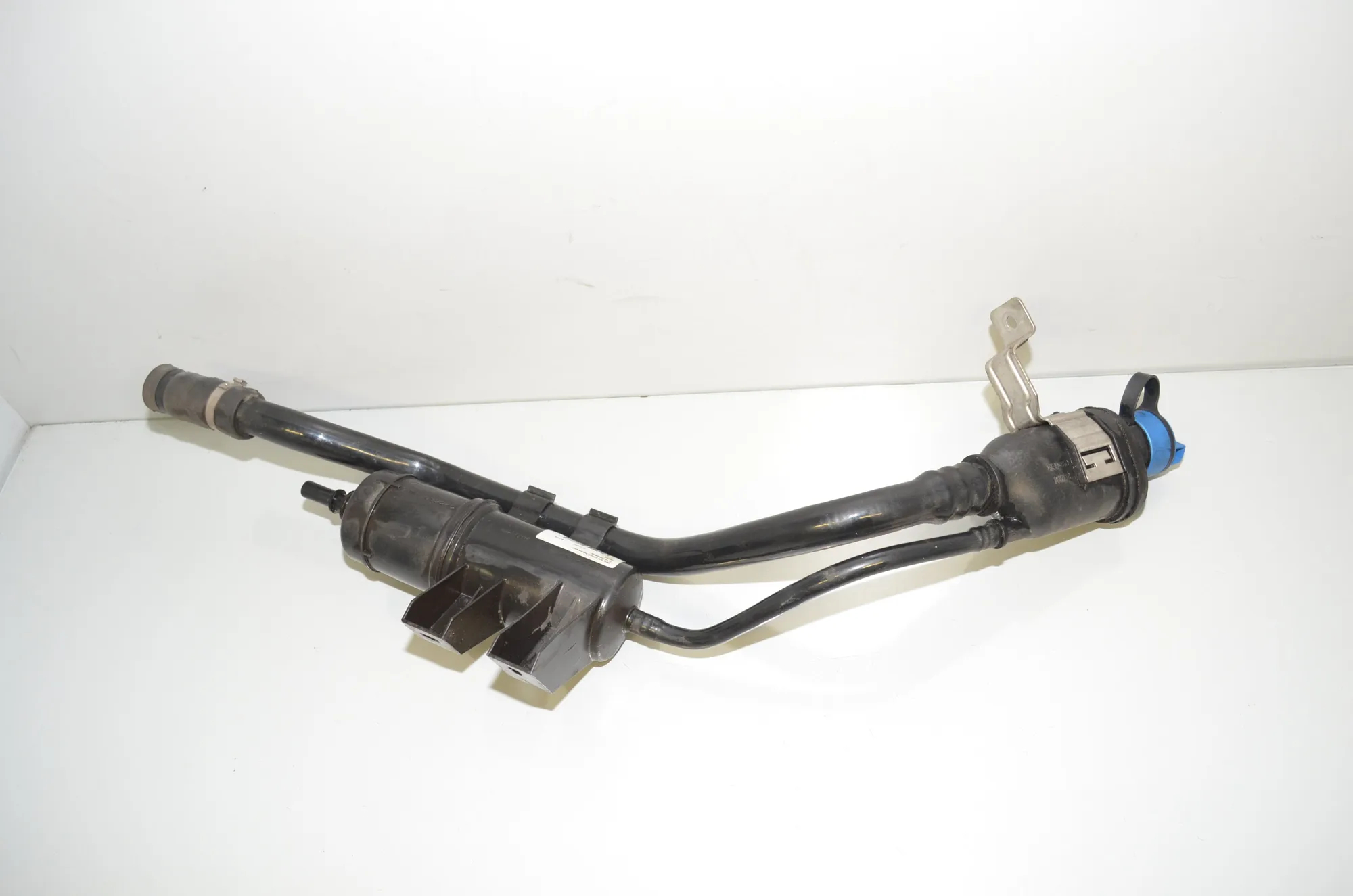 Fuel Tank Pipe – OEM 7358308 · BMW 7 (G11, G12) 730 d, Ld 2016 – 4