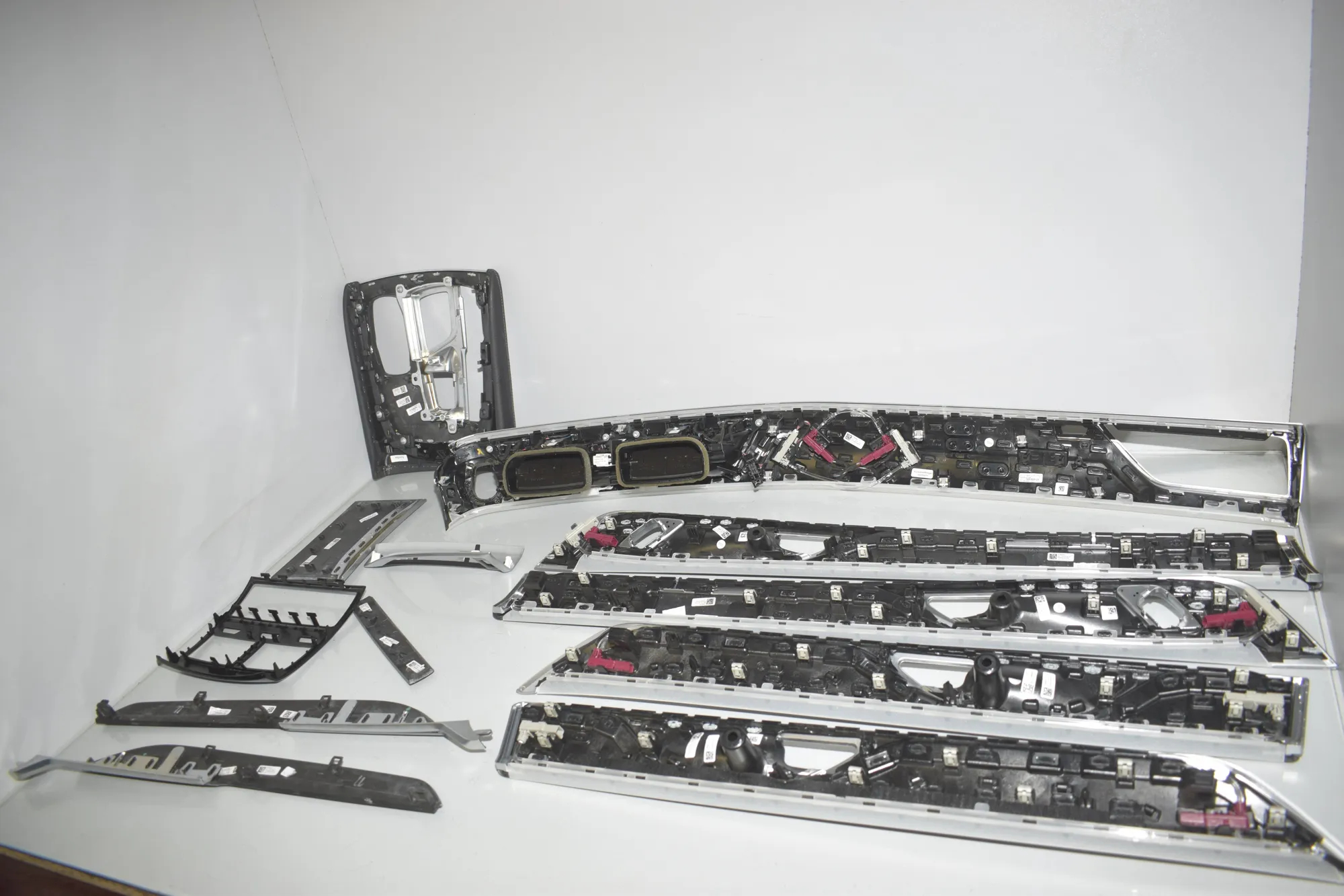 Interior Trim Strips Kit – OEM 7851834 · BMW 7 (G11, G12) 730 d, Ld 2016 – 9