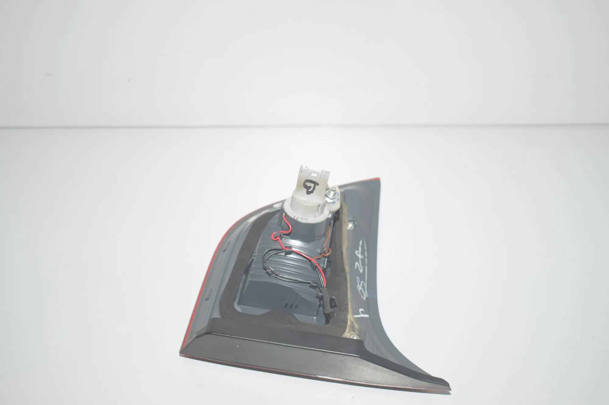Left Side Tailgate Tail Light – OEM 7295005 · BMW X6 (E71, E72) M 50 d 2013 – 4