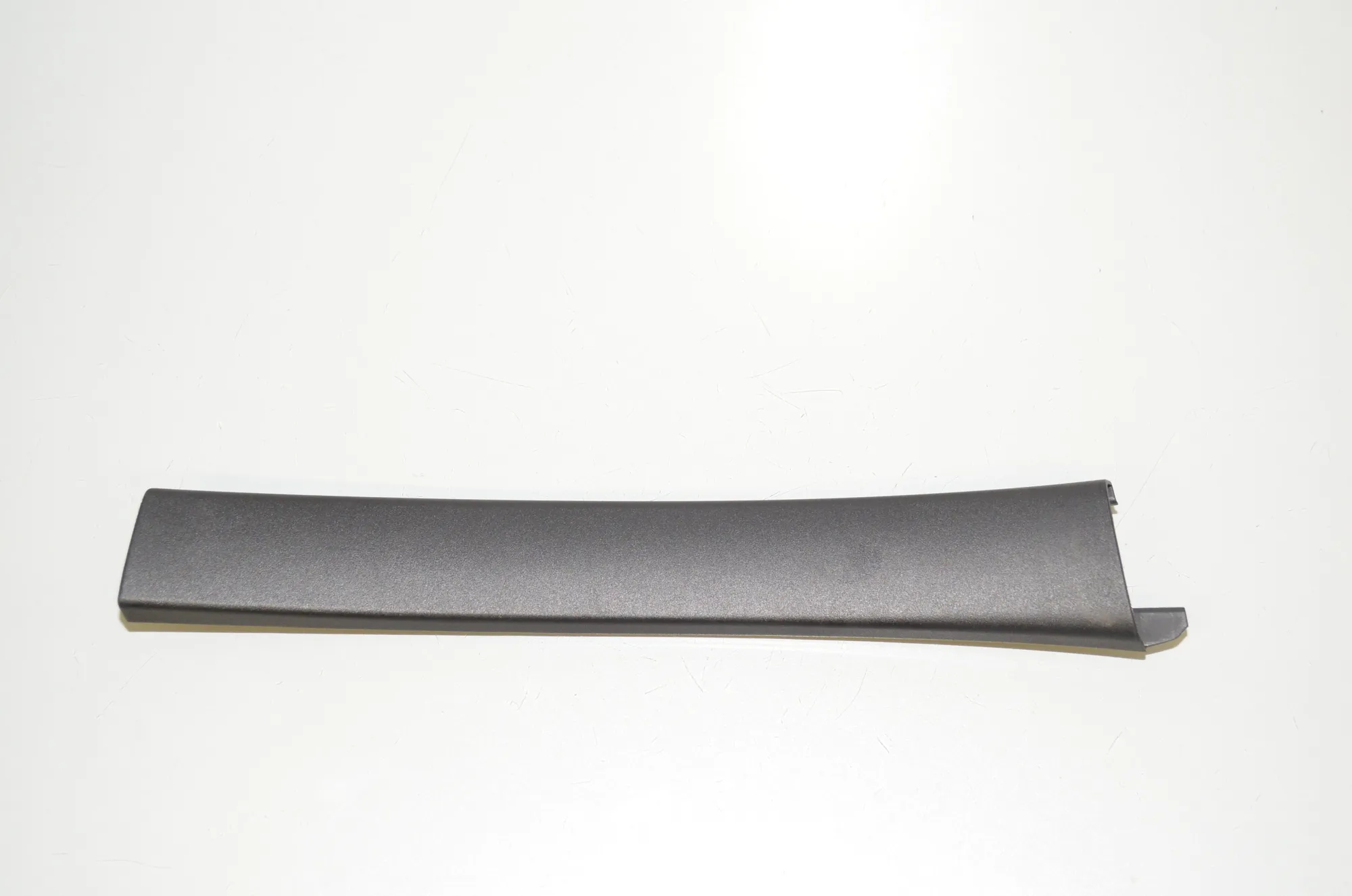 Rear Right Door Panel Trim – OEM 7372946 · BMW 7 (G11, G12) 730 d, Ld 2016