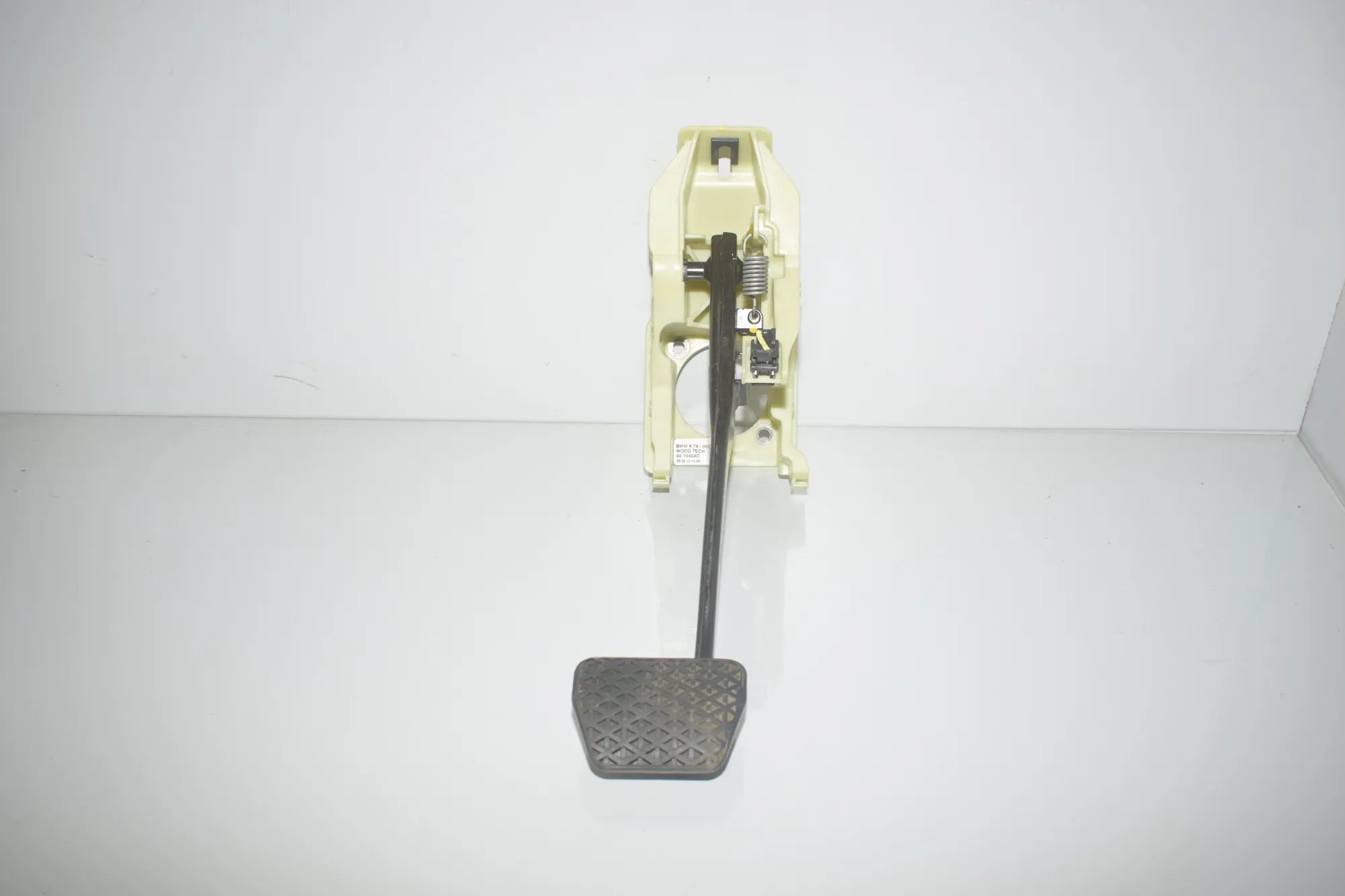 Brake Pedal – OEM 6791901 · BMW X6 (E71, E72) M 50 d 2013