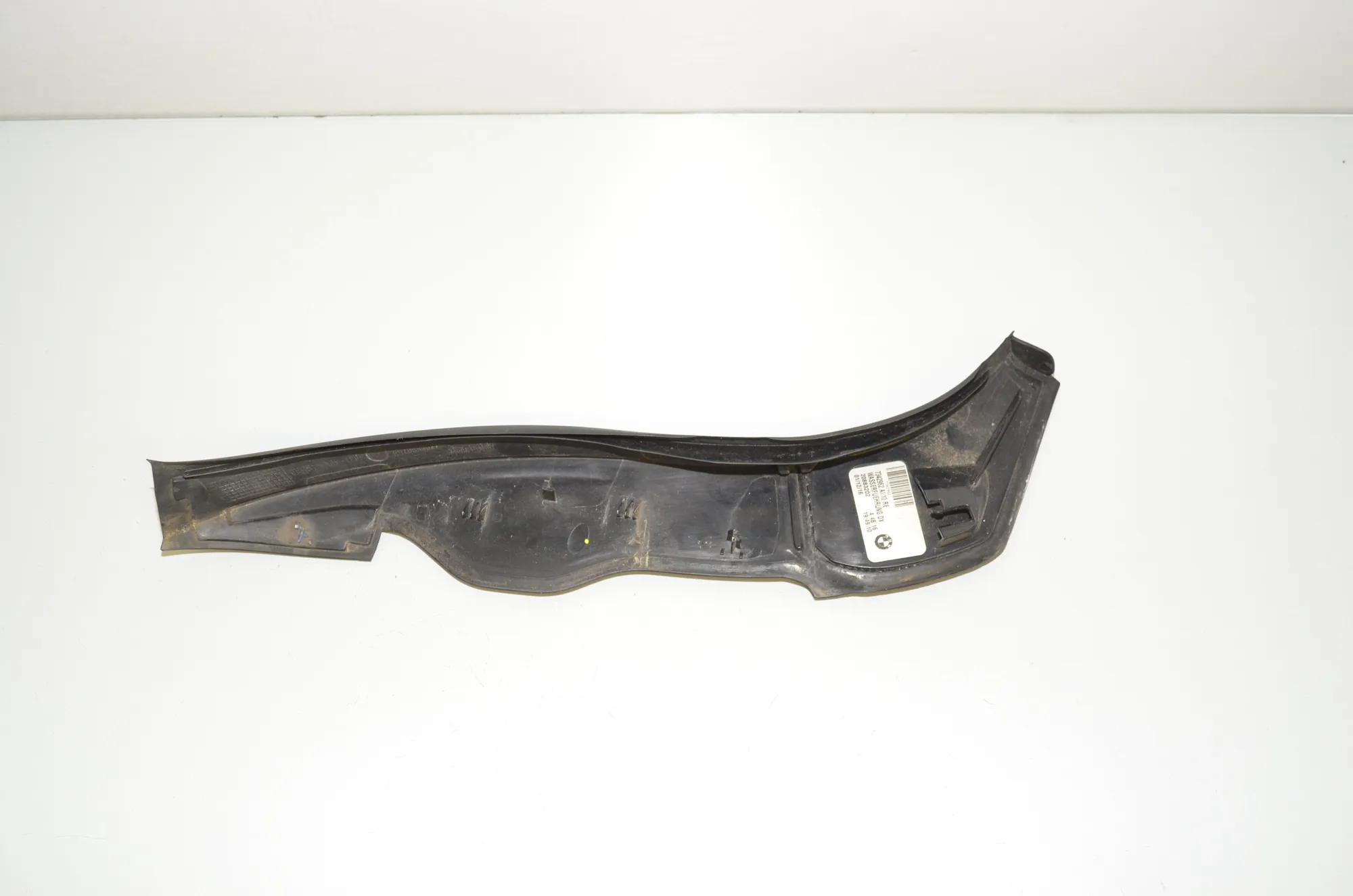 Rear Right Tail Light Trim – OEM 7342962 · BMW 7 (G11, G12) 730 d, Ld 2016 – 3