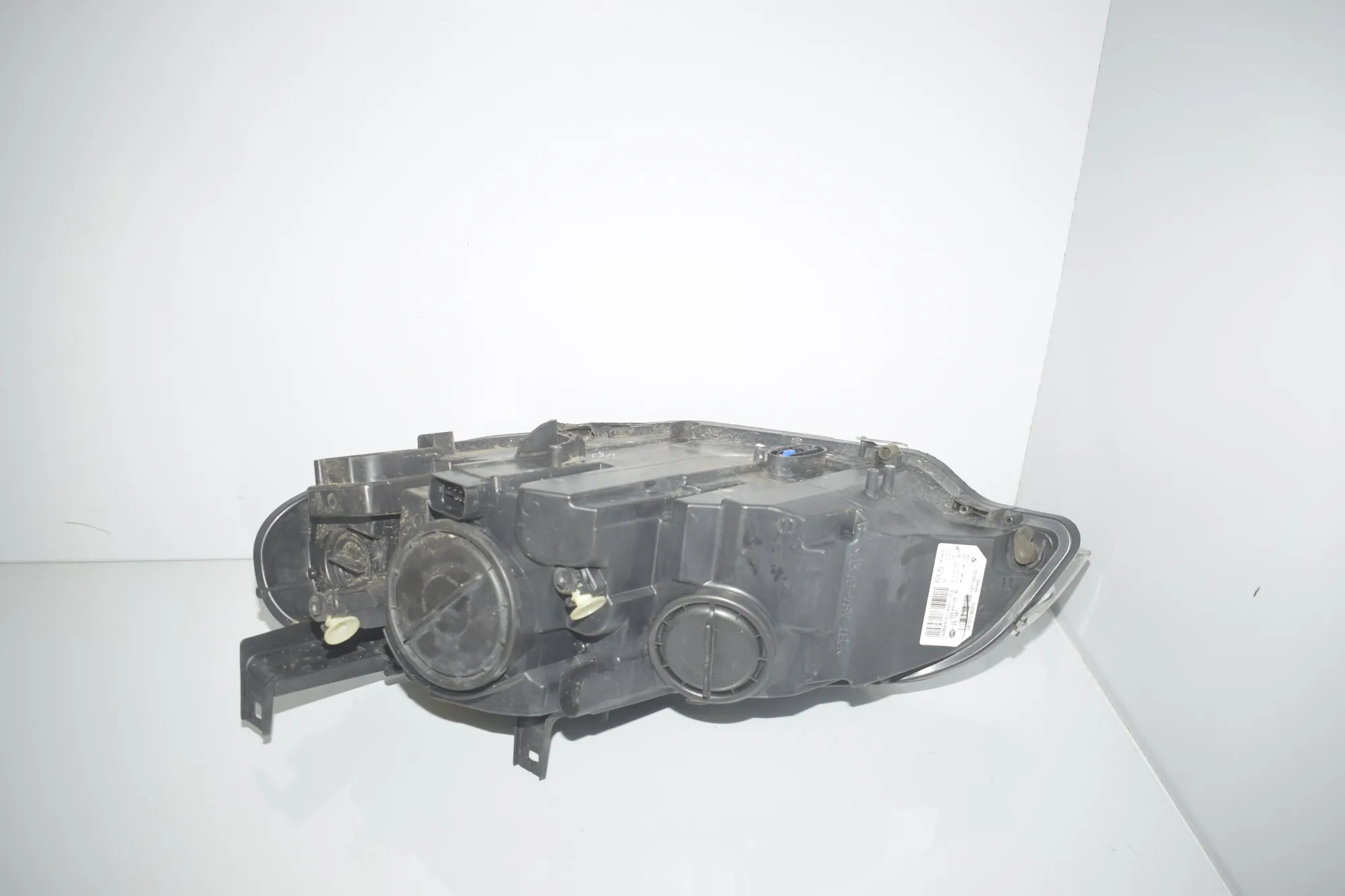 Front Right Headlight – OEM 7271360 · BMW X6 (E71, E72) M 50 d 2013 – 4