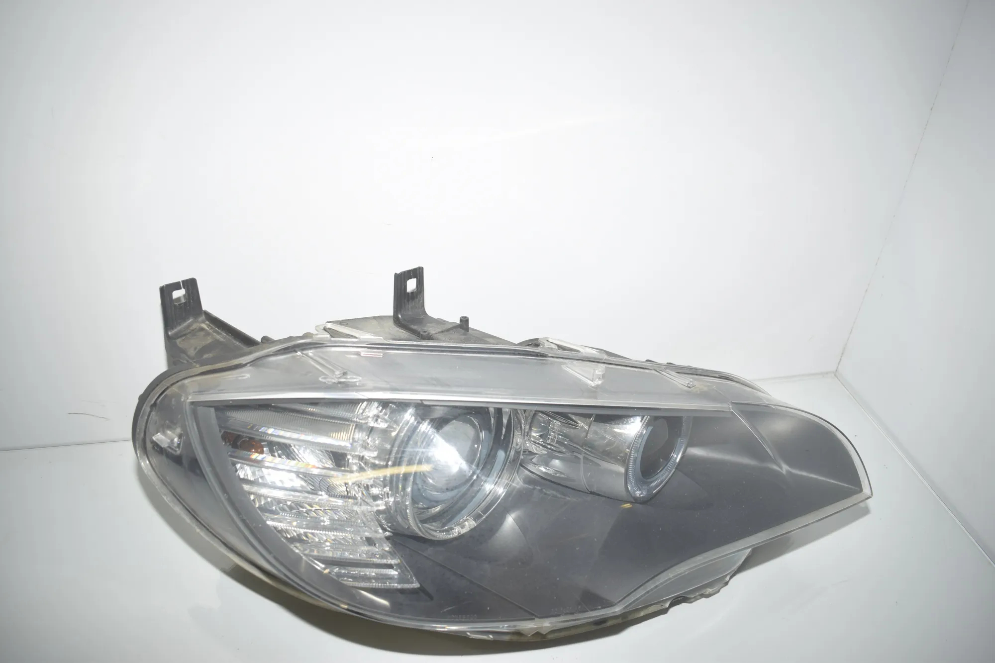 Front Right Headlight – OEM 7271360 · BMW X6 (E71, E72) M 50 d 2013 – 2