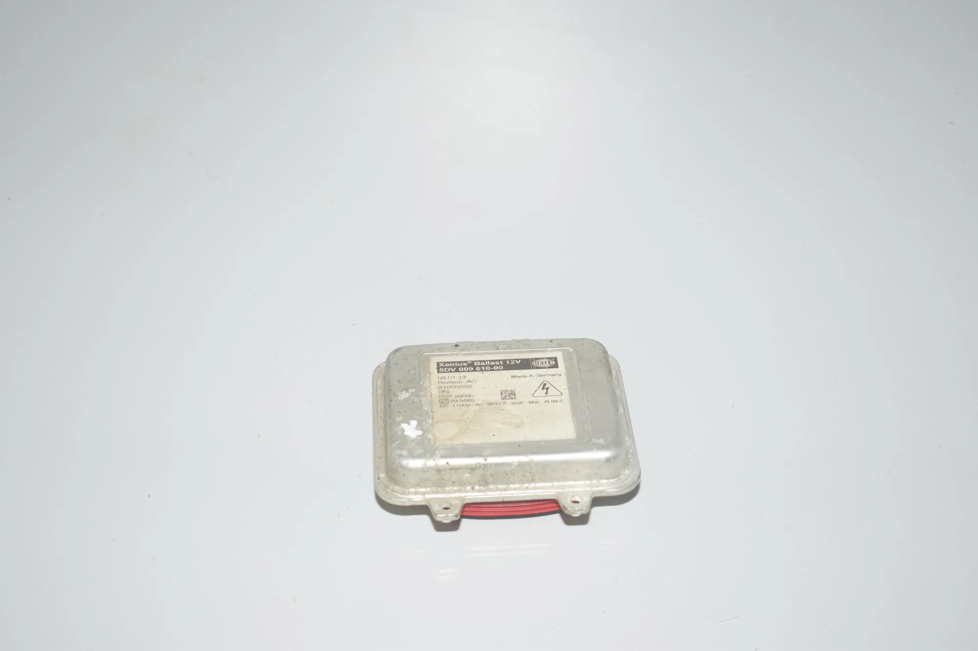 Front Left Headlight Xenon Module – OEM 21003552 · BMW X6 (E71, E72) M 50 d 2013