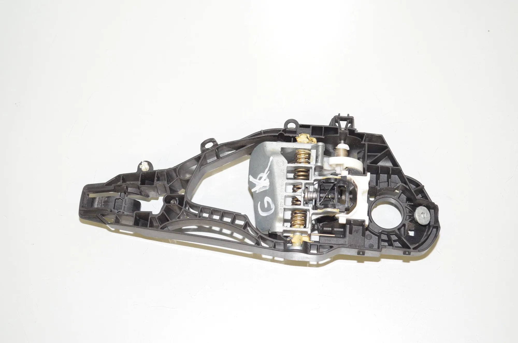 Rear Left Door Interior Handle Frame – OEM 7377241 · BMW 7 (G11, G12) 730 d, Ld 2016 – 2