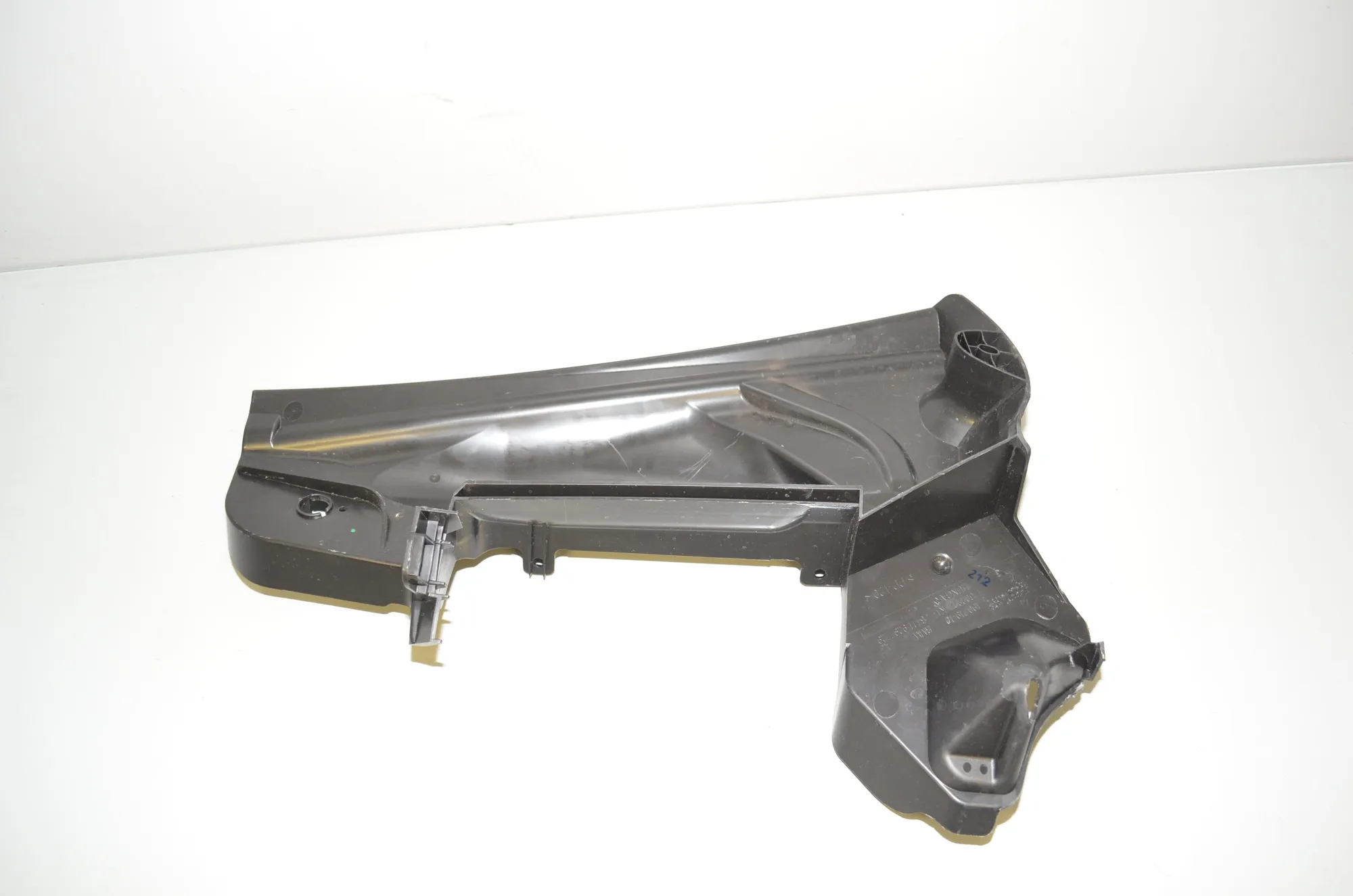 Other Engine Compartment Parts – OEM 9297729 · BMW 2 Cabrio (F23) 220 i 2016