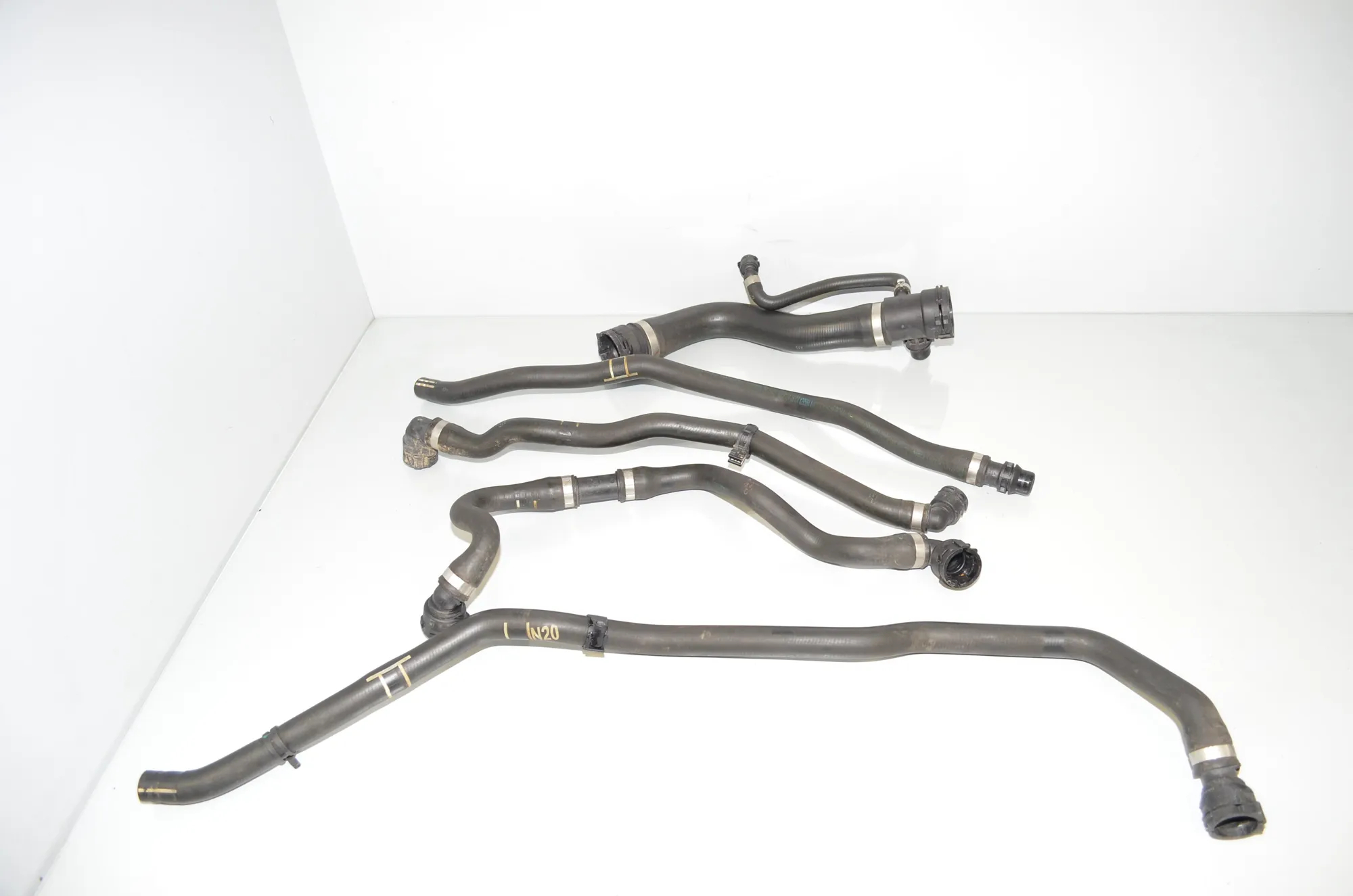 Coolant Hose Pipe – OEM 9208169 · BMW 2 Cabrio (F23) 220 i 2016 – 3