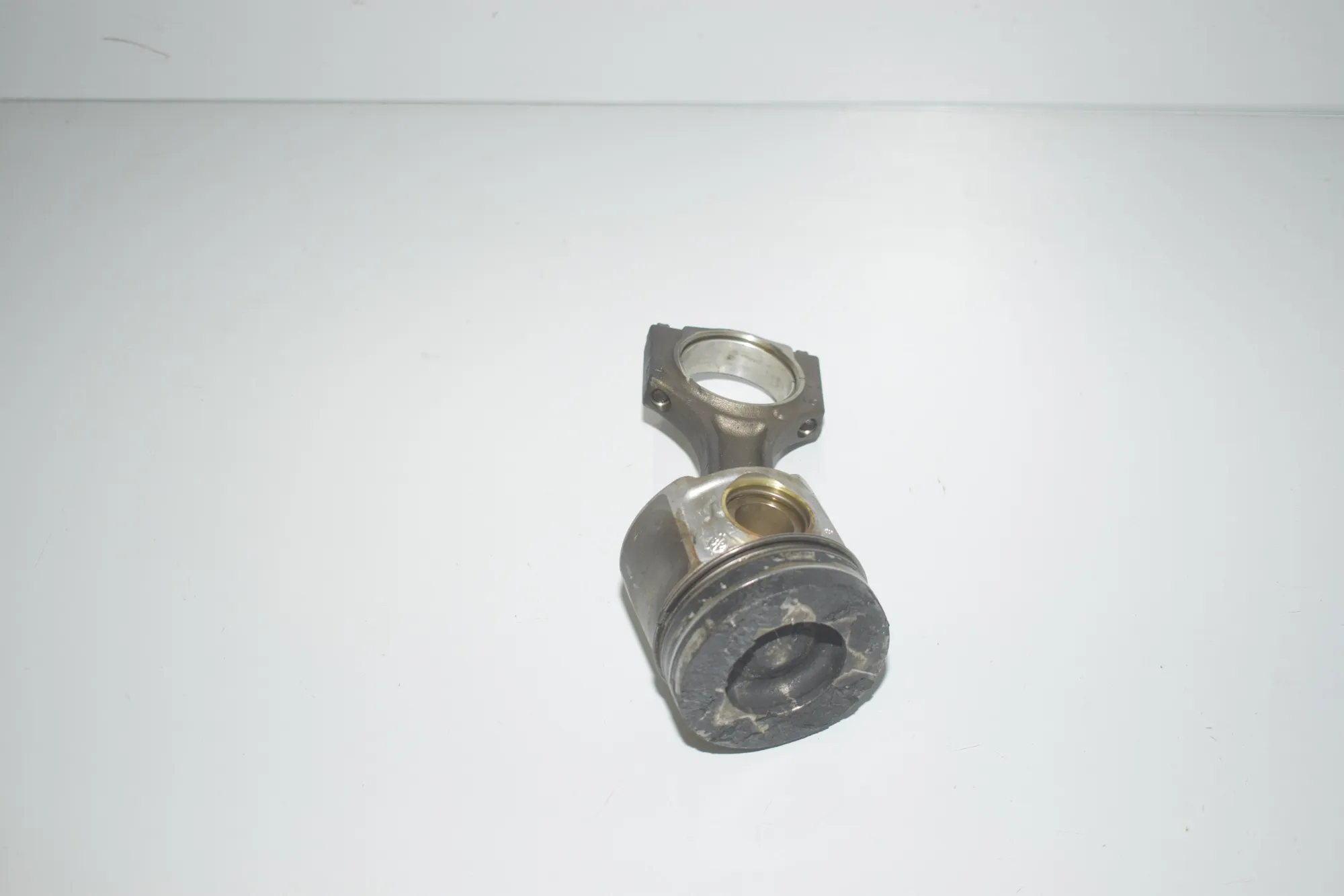 Piston – OEM 843ME · BMW 3 (F30, F80) BMW 3 (F30, F80) 316 d 2020 – 3
