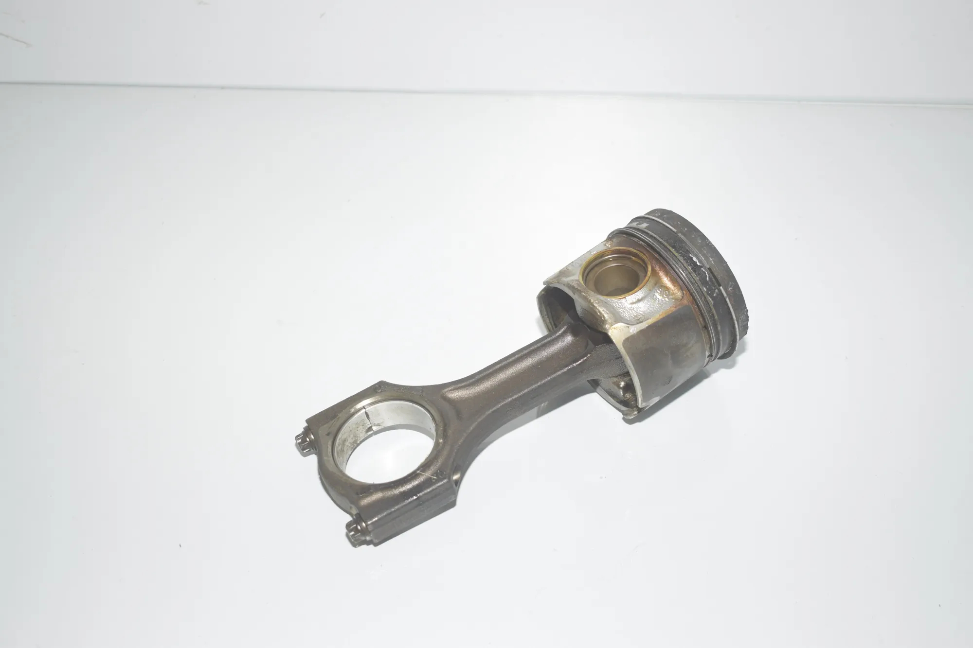 Piston – OEM 843ME · BMW 3 (F30, F80) BMW 3 (F30, F80) 316 d 2020