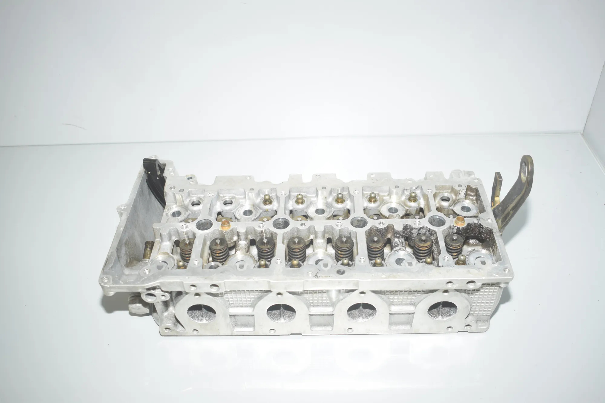 Cylinder Head Housing · BMW 3 (F30, F80) BMW 3 (F30, F80) 316 d 2020