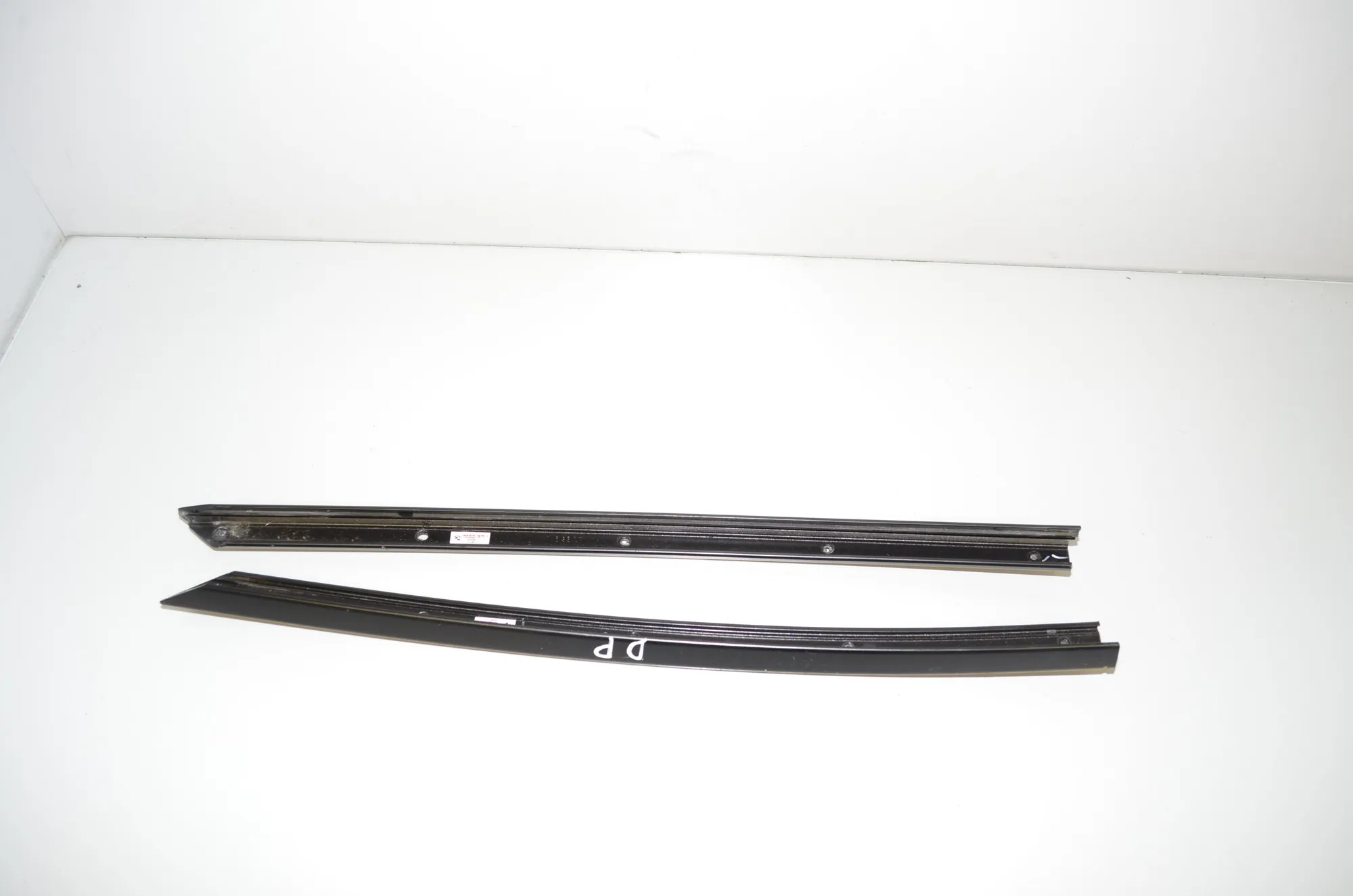 Windshield Right Vertical Trim – OEM 7267940 · BMW 2 Cabrio (F23) 220 i 2017 – 2