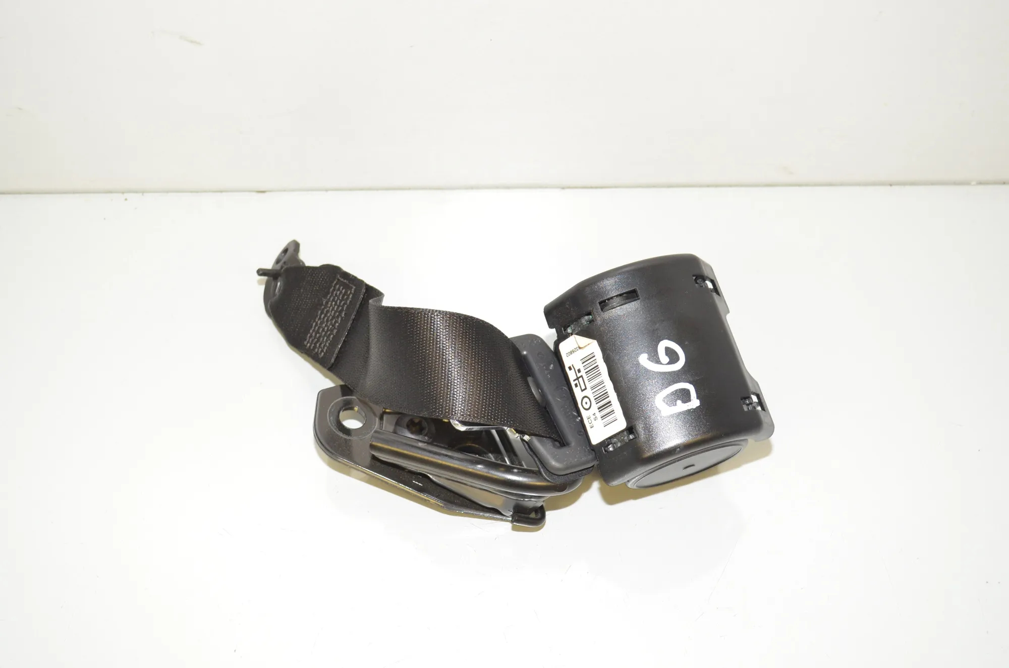 Rear Right Seatbelt – OEM 7293268 · BMW 2 Cabrio (F23) 220 i 2017 – 2