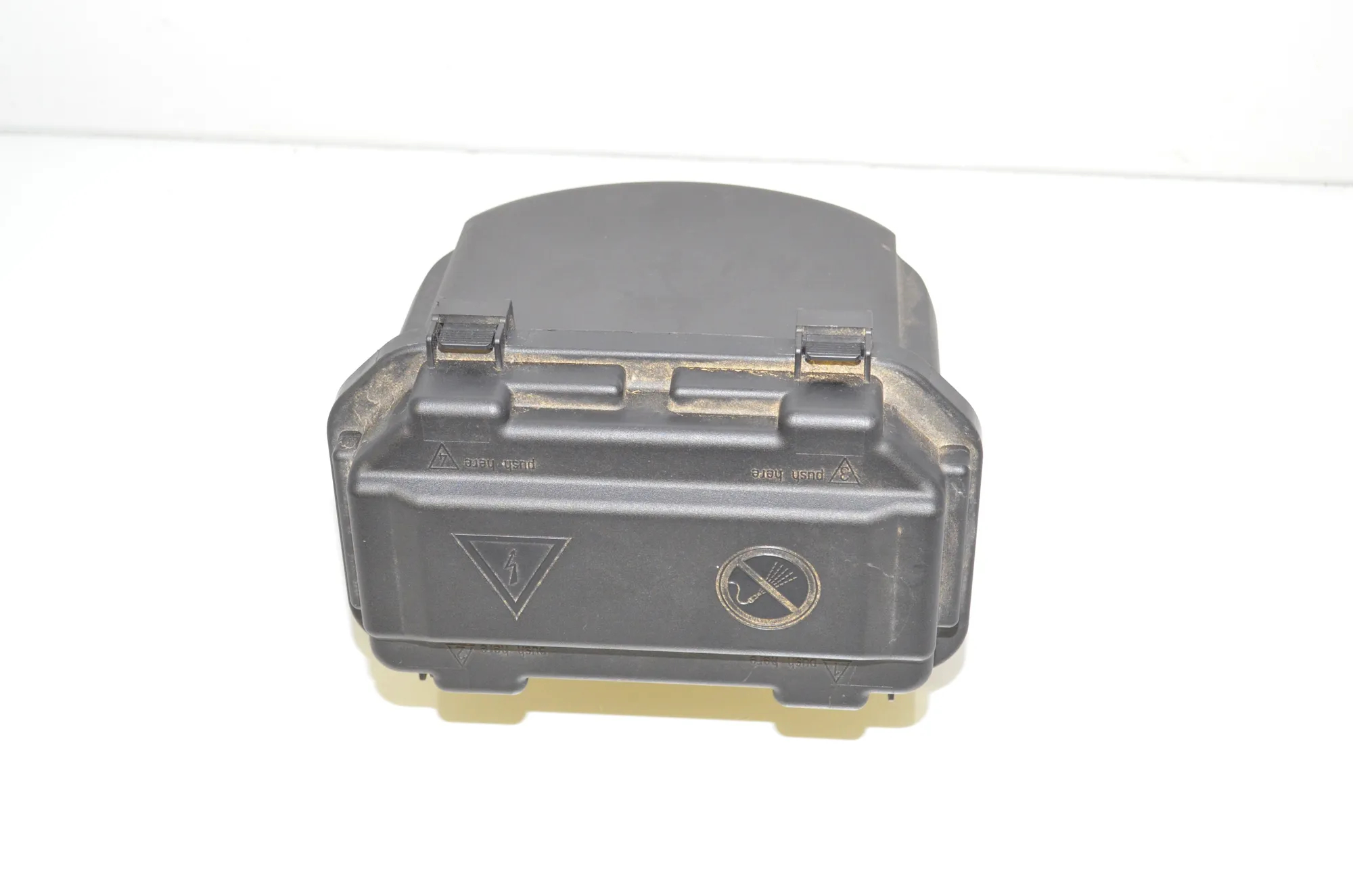 Fuse Box – OEM 9224872 · BMW 2 Cabrio (F23) 220 i 2017 – 2