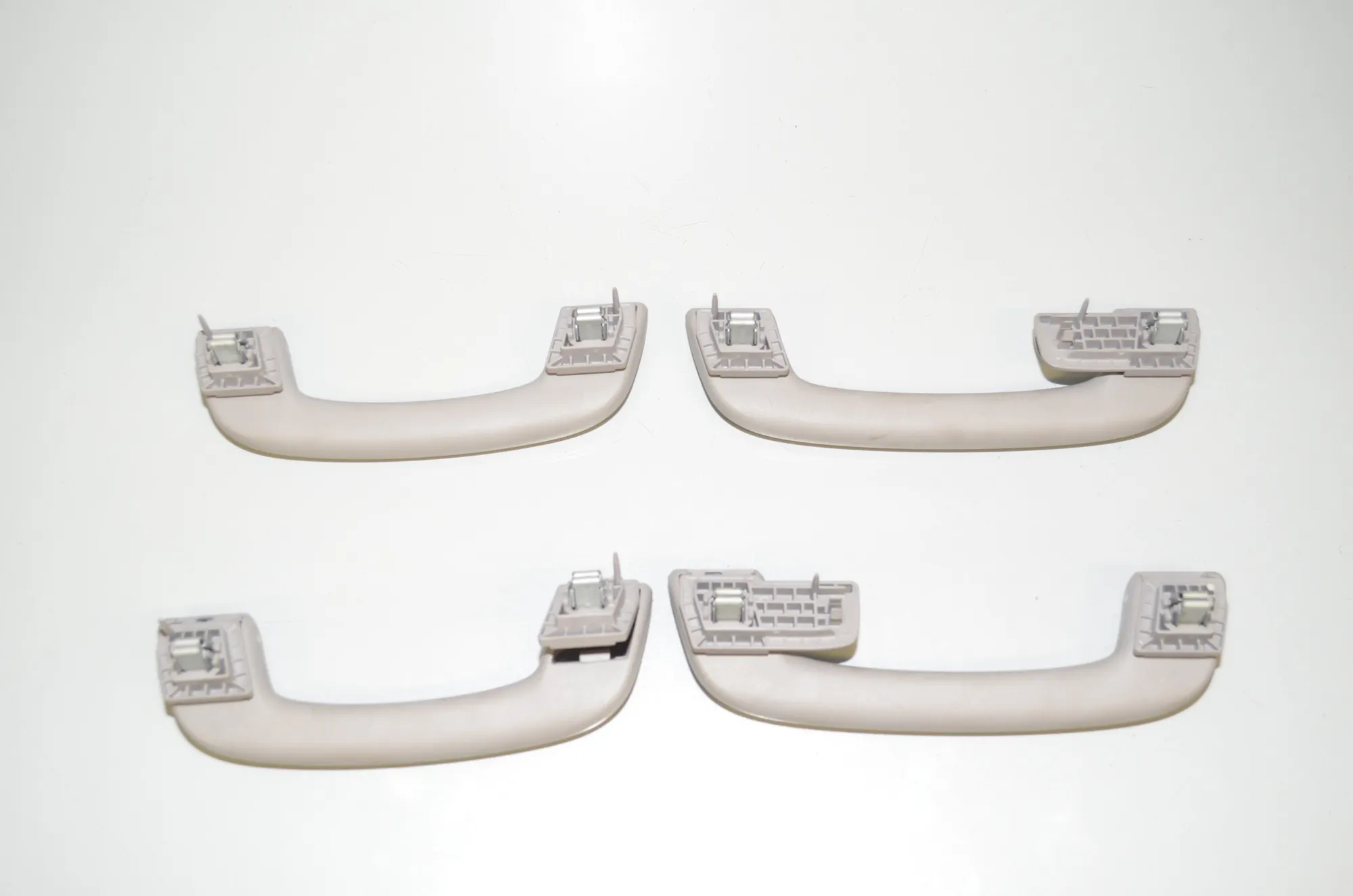 Interior Roof Handle Set – OEM 7495615 · BMW 5 Touring (F11) 530 d xDrive 2011 – 3