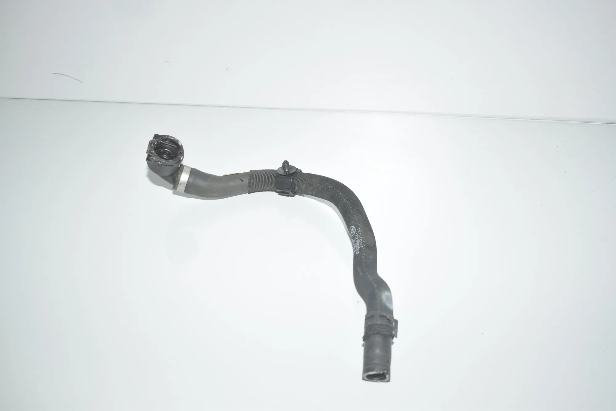 Coolant Hose Pipe – OEM 8654846 · BMW 3 Touring (G21) (2019 - -) 330 e Plug-in-Hybrid 2021 – 3