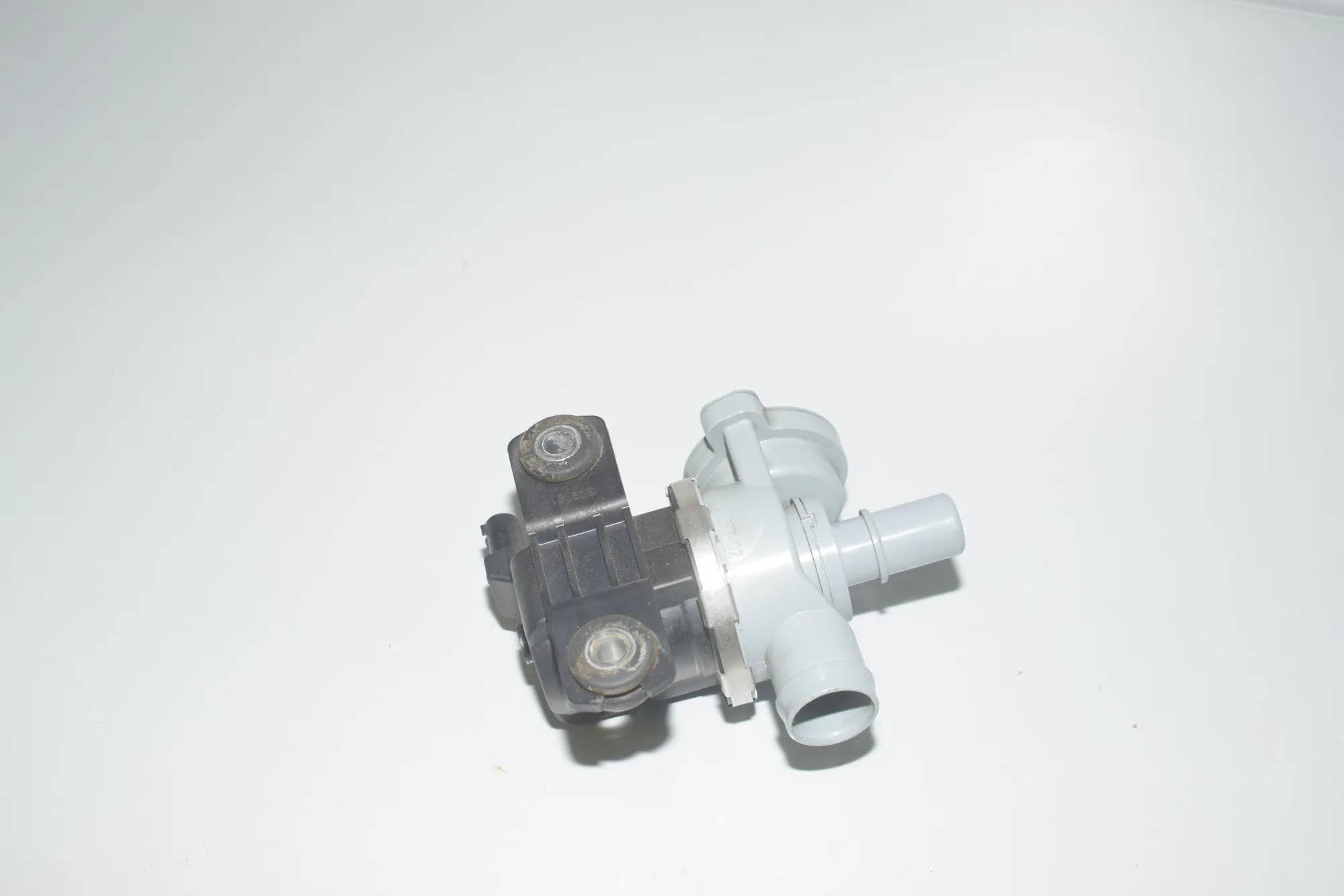 Solenoid Valve – OEM 7441833 · BMW 3 Touring (G21) (2019 - -) 330 e Plug-in-Hybrid 2021 – 3