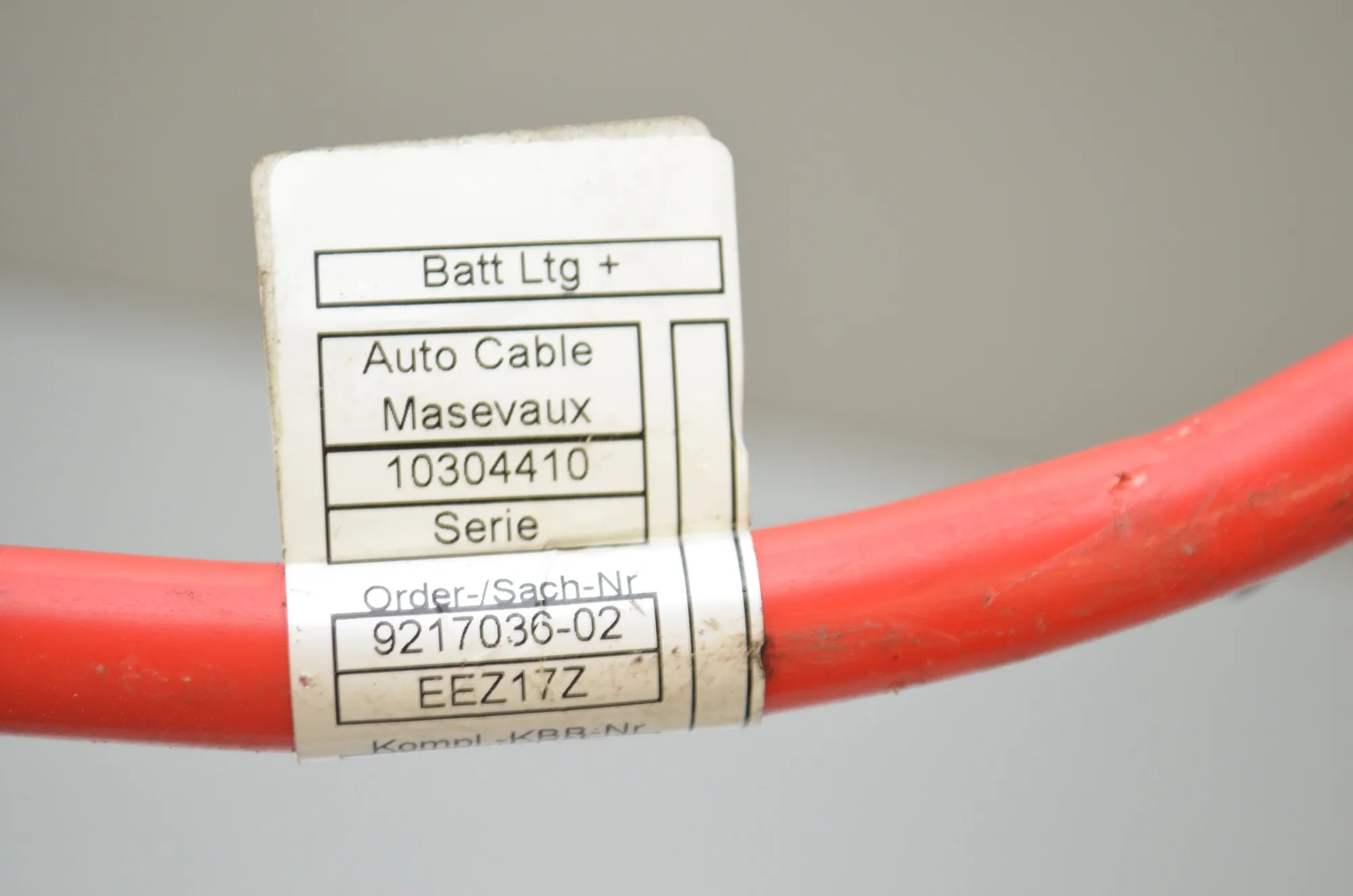 Positive Battery Cable – OEM 9217036 · BMW 5 Touring (F11) 530 d xDrive 2011 – 4