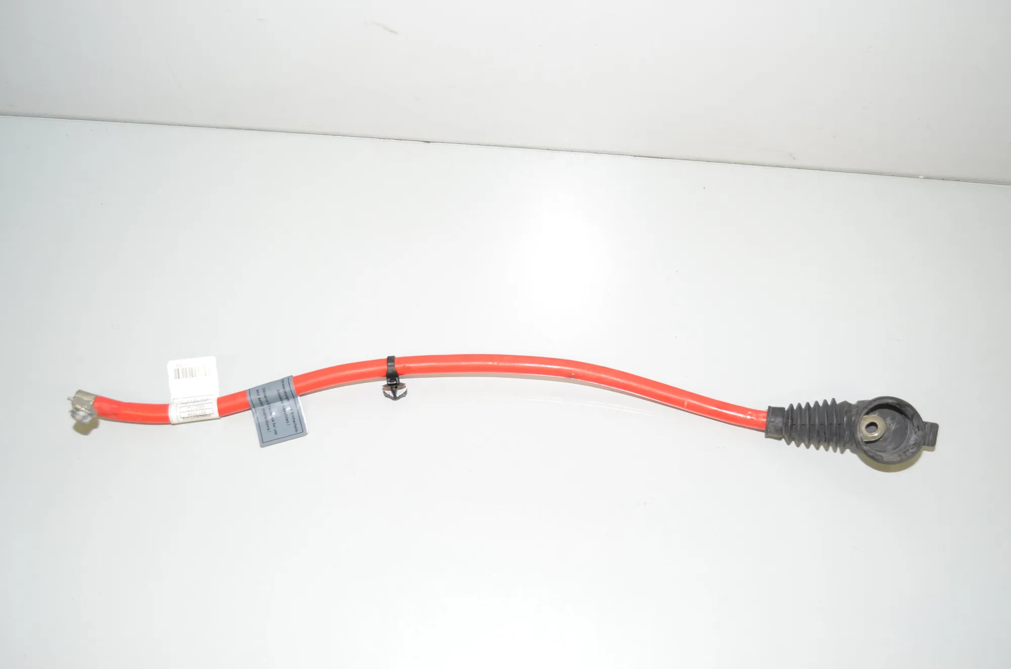 Positive Battery Cable – OEM 9217036 · BMW 5 Touring (F11) 530 d xDrive 2011 – 3