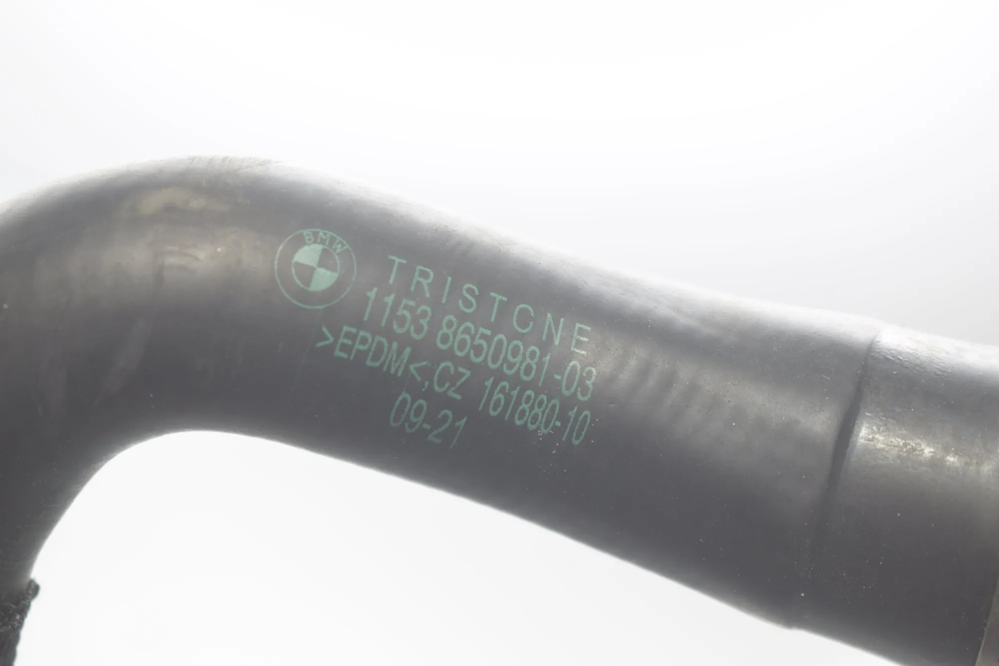 Coolant Hose Pipe – OEM 8650981 · BMW 3 Touring (G21) (2019 - -) 330 e Plug-in-Hybrid 2021 – 4