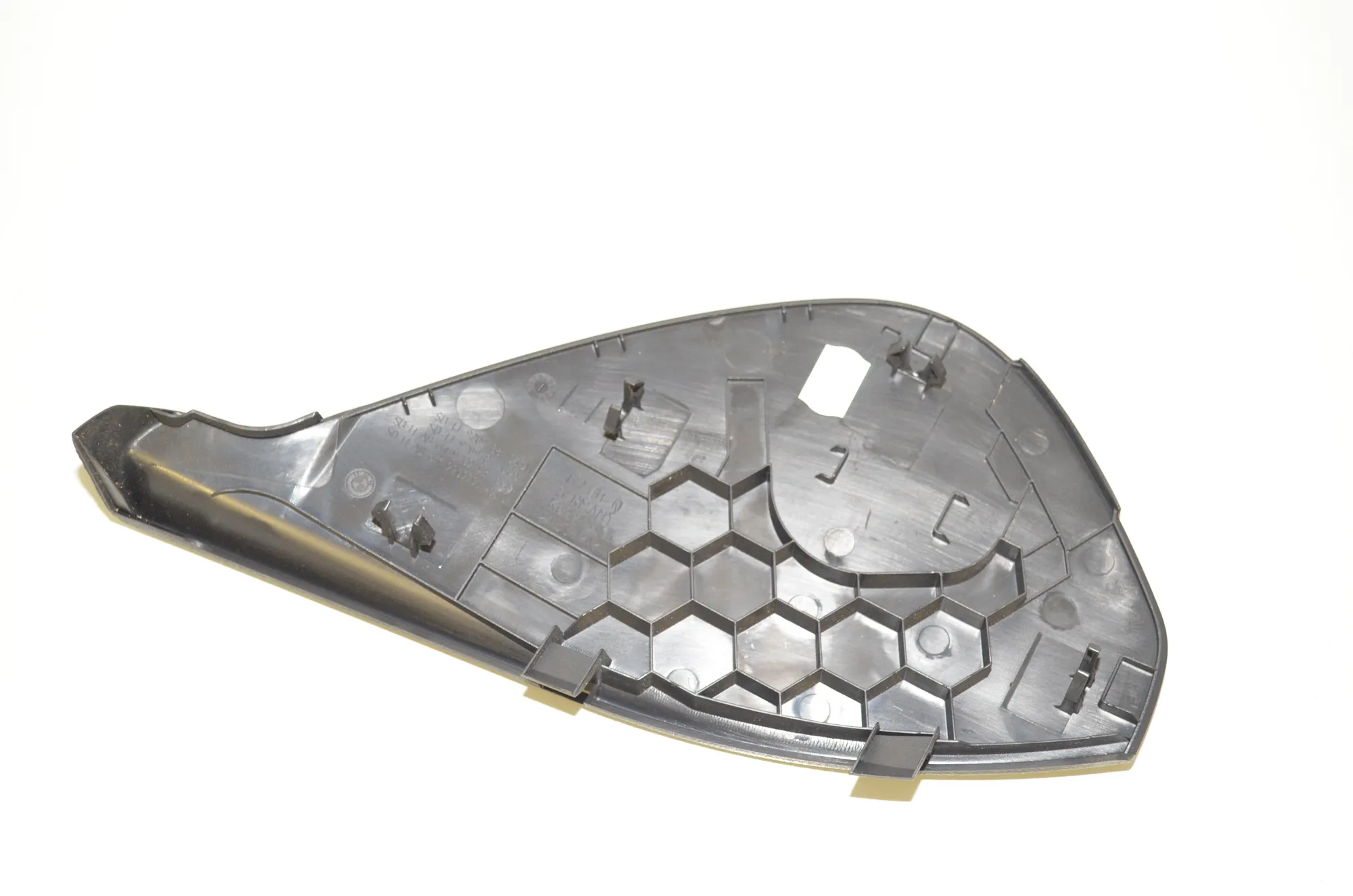Dashboard Side Trim – OEM 9209788 · BMW 5 Touring (F11) 530 d xDrive 2011 – 4