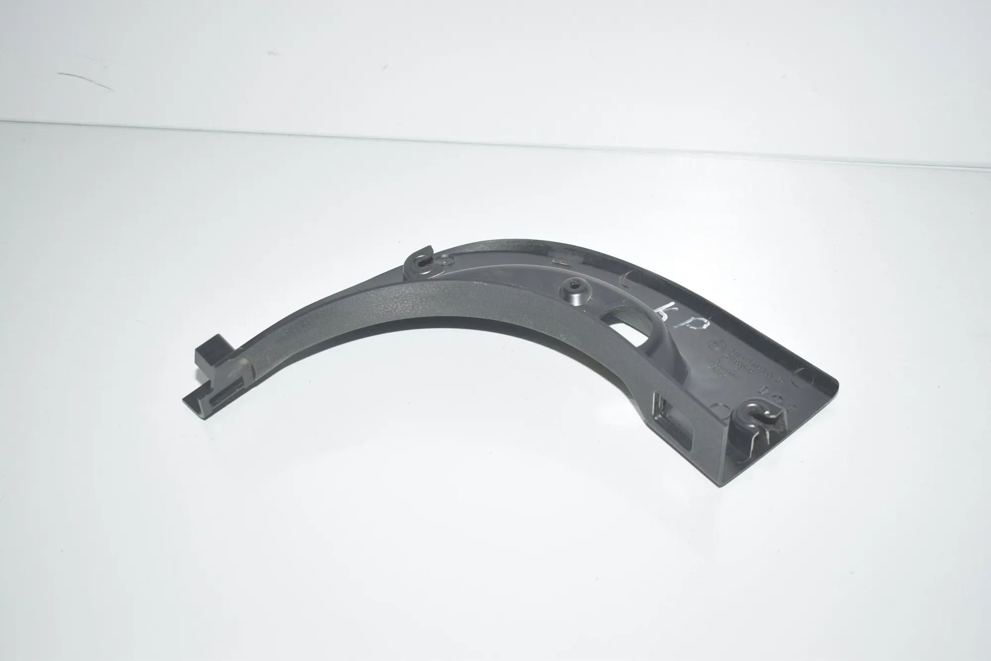 Front Left Interior Step Trim – OEM 9162735 · BMW 5 Touring (F11) 530 d 2015 – 3