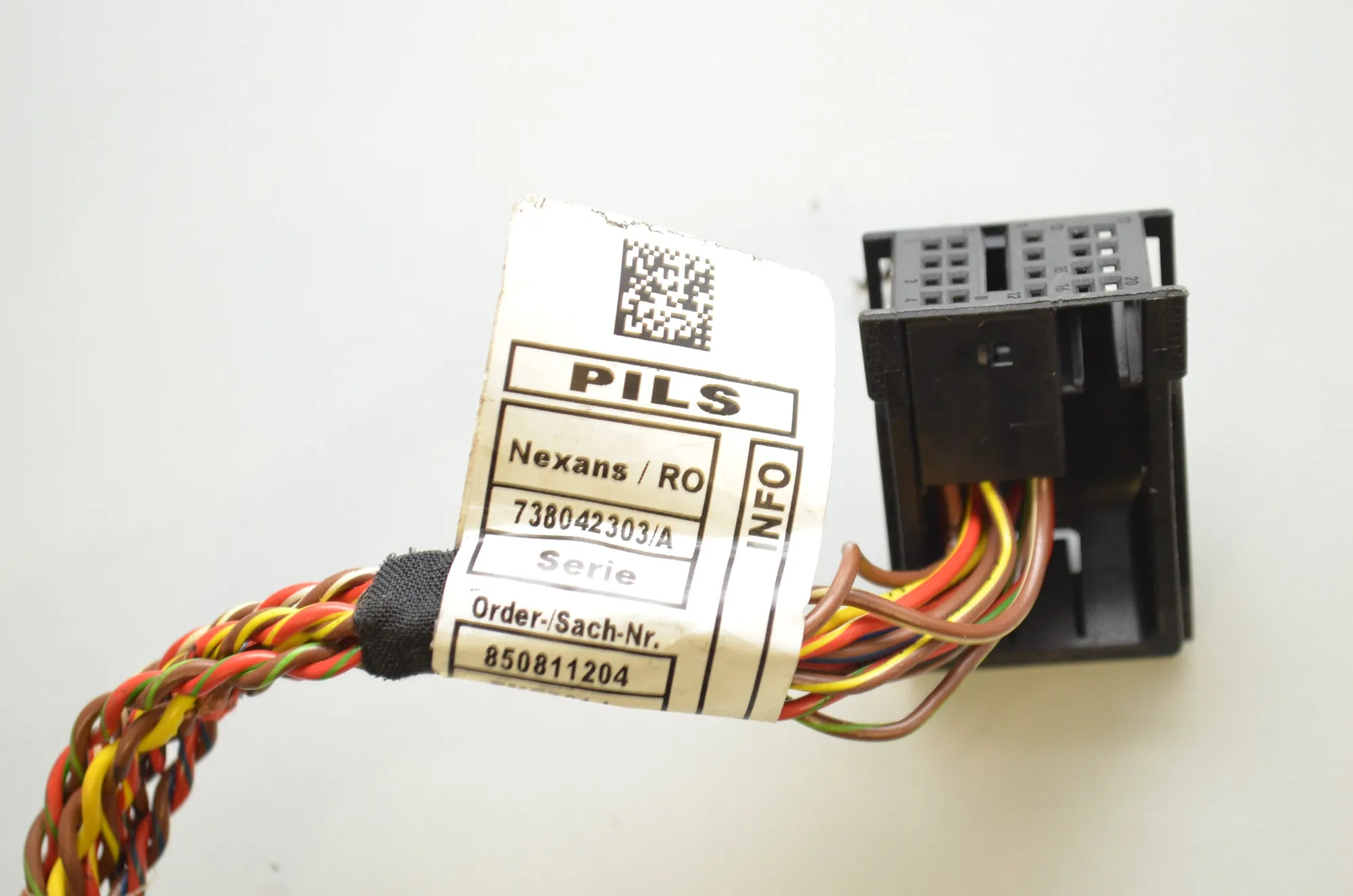 Fuel Injector Wire Connection – OEM 8508111 · BMW X6 (E71, E72) M 50 d 2013 – 4