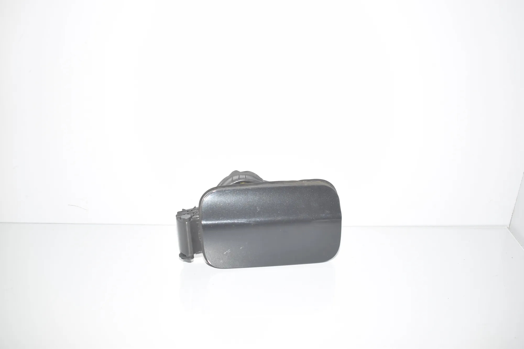 Fuel Tank Flap Cap – OEM 7217767 · BMW 5 Touring (F11) 530 d 2015