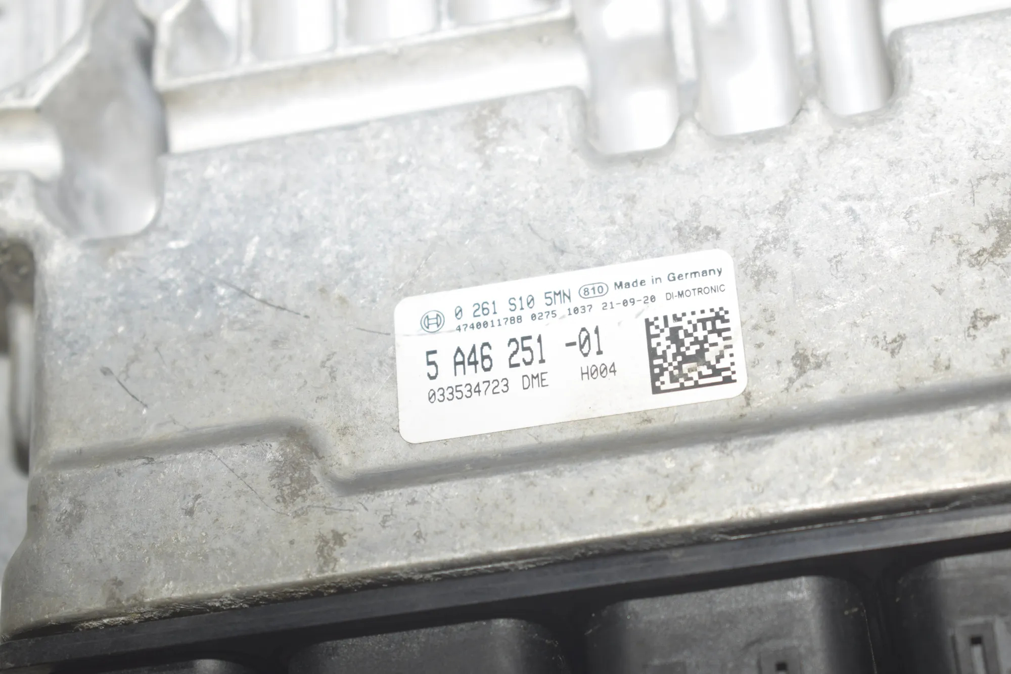 Engine Ignition ECU Set – OEM 5A46251 · BMW 3 Touring (G21) (2019 - -) 330 e Plug-in-Hybrid 2021 – 8