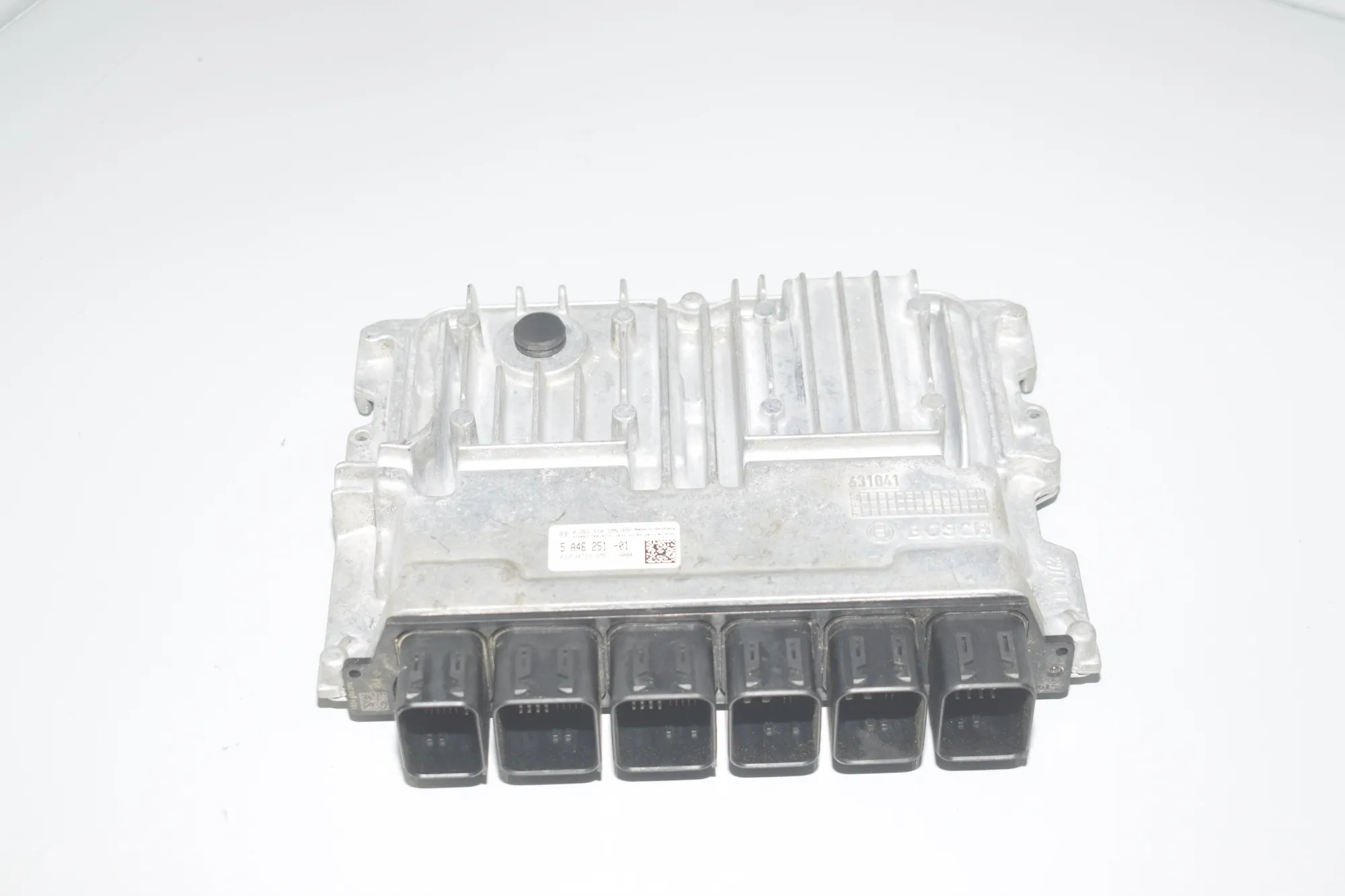 Engine Ignition ECU Set – OEM 5A46251 · BMW 3 Touring (G21) (2019 - -) 330 e Plug-in-Hybrid 2021 – 6