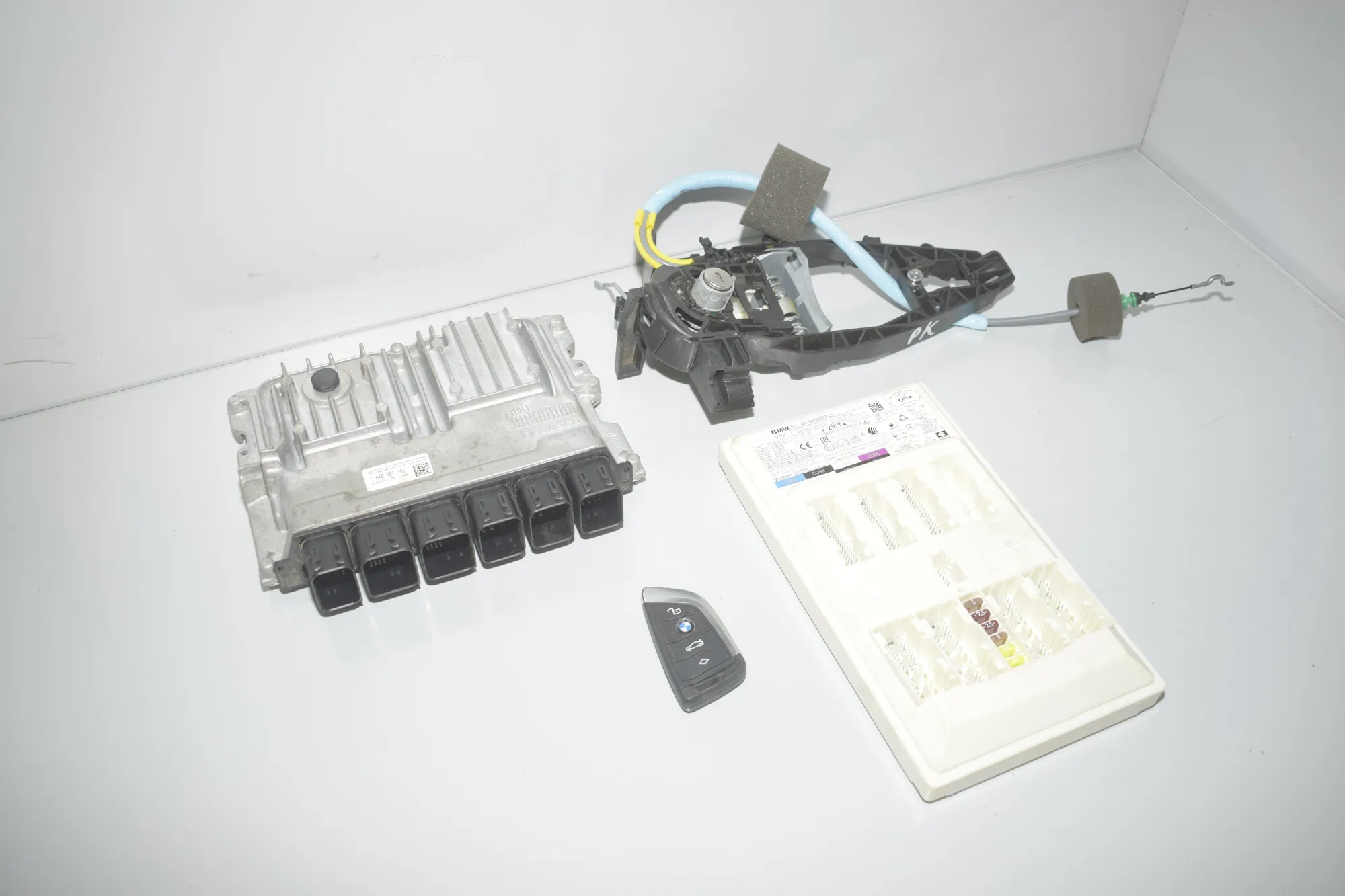 Engine Ignition ECU Set – OEM 5A46251 · BMW 3 Touring (G21) (2019 - -) 330 e Plug-in-Hybrid 2021 – 2