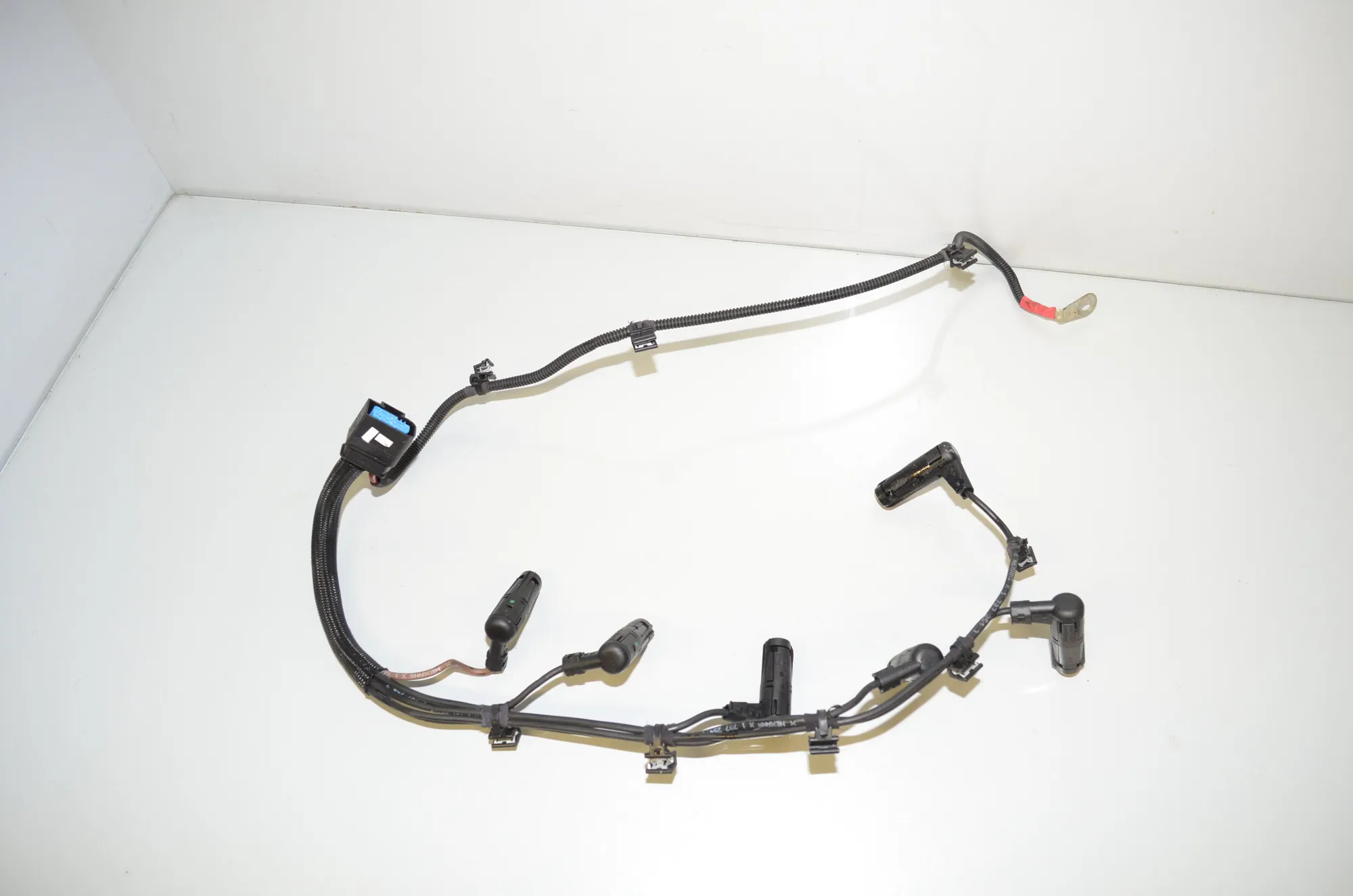 Glow Plug Wires – OEM 7823743 · BMW 5 Touring (F11) 530 d xDrive 2011