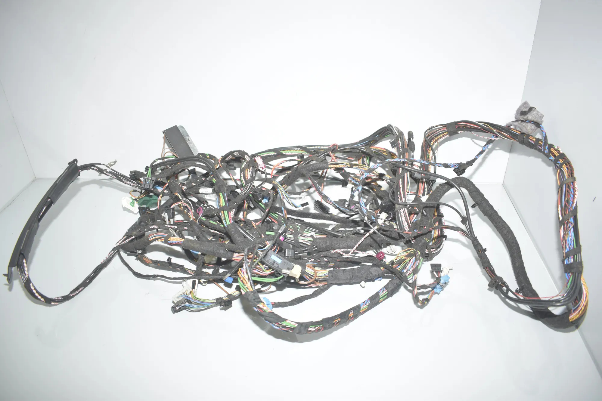 Cable Harness – OEM 9246877 · BMW 5 Touring (F11) 530 d xDrive 2011 – 4