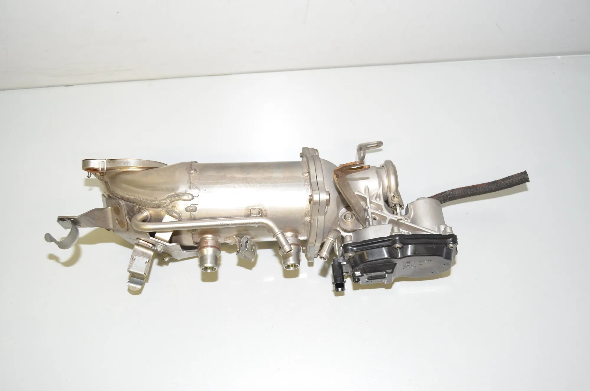 EGR Cooler – OEM 8574815 · BMW 7 (G11, G12) 730 d, Ld 2016 – 4