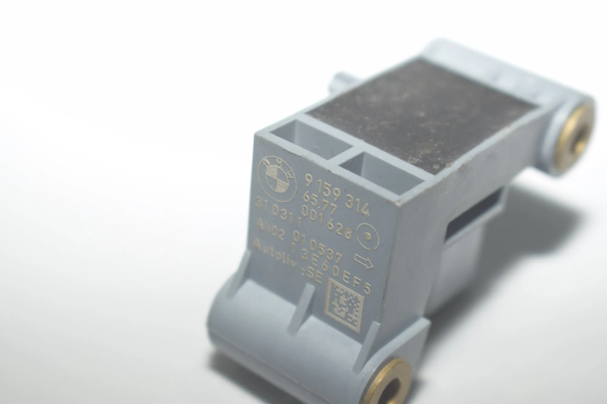 Front Right Impact Sensor – OEM 9159314 · BMW 5 Touring (F11) 530 d xDrive 2011 – 4