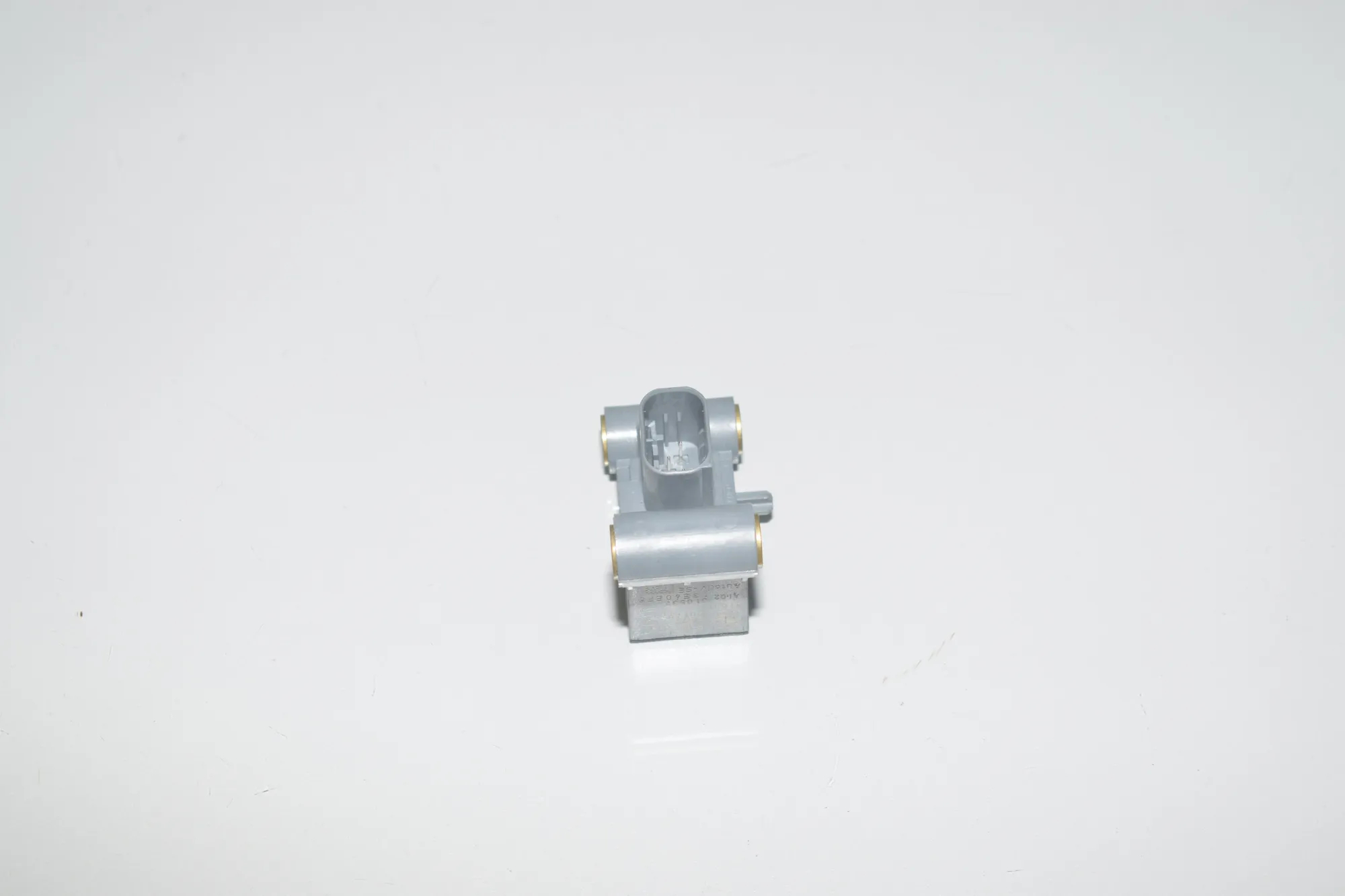 Front Right Impact Sensor – OEM 9159314 · BMW 5 Touring (F11) 530 d xDrive 2011