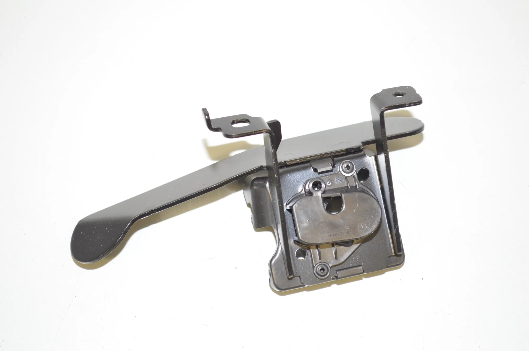 Bracket – OEM 7450718 · BMW 3 Touring (G21) (2019 - -) 330 e Plug-in-Hybrid 2021 – 3