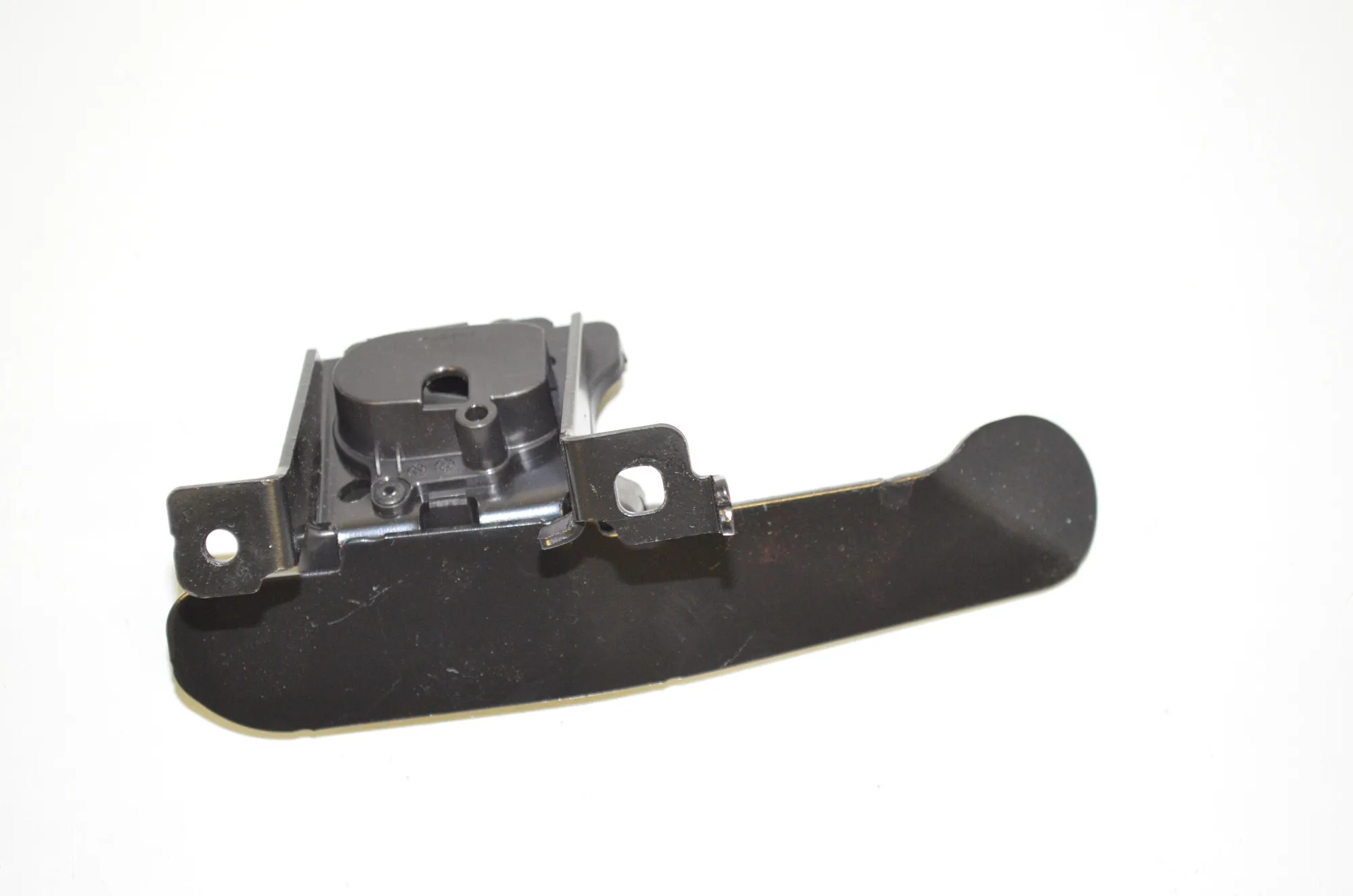 Bracket – OEM 7450718 · BMW 3 Touring (G21) (2019 - -) 330 e Plug-in-Hybrid 2021 – 4