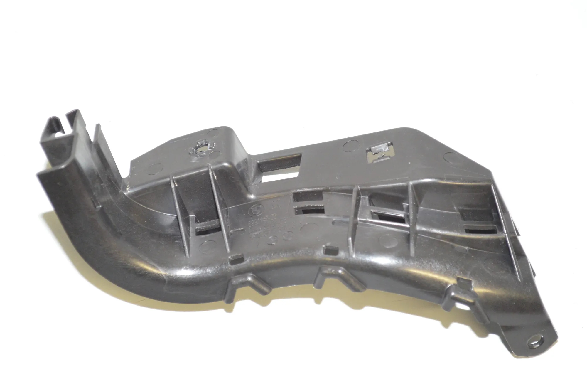 Bracket – OEM 6991147 · BMW 3 Touring (G21) (2019 - -) 330 e Plug-in-Hybrid 2021 – 4