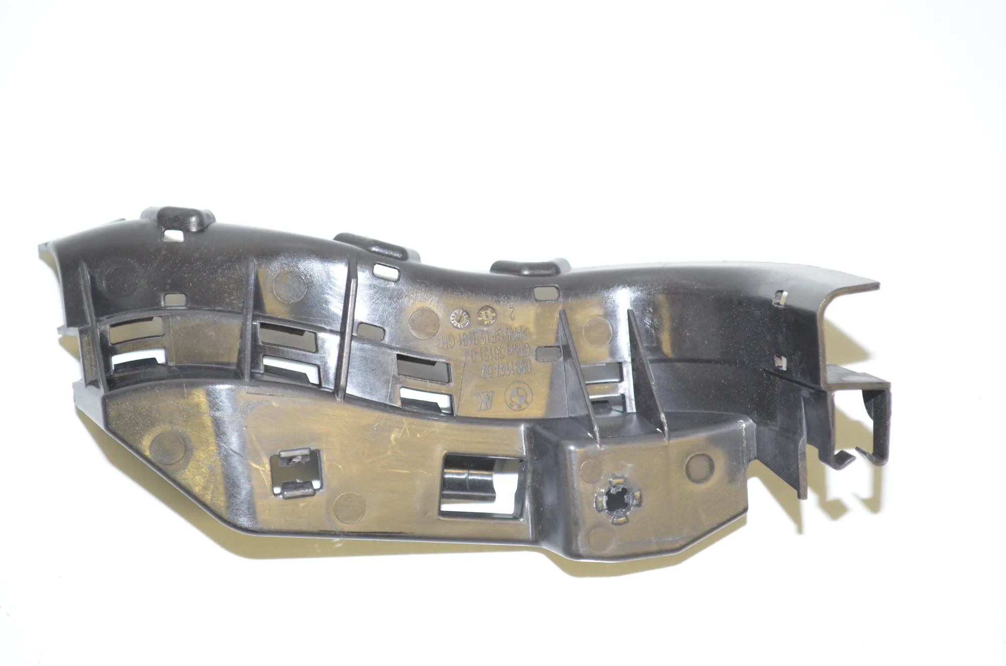 Bracket – OEM 6991147 · BMW 3 Touring (G21) (2019 - -) 330 e Plug-in-Hybrid 2021 – 3