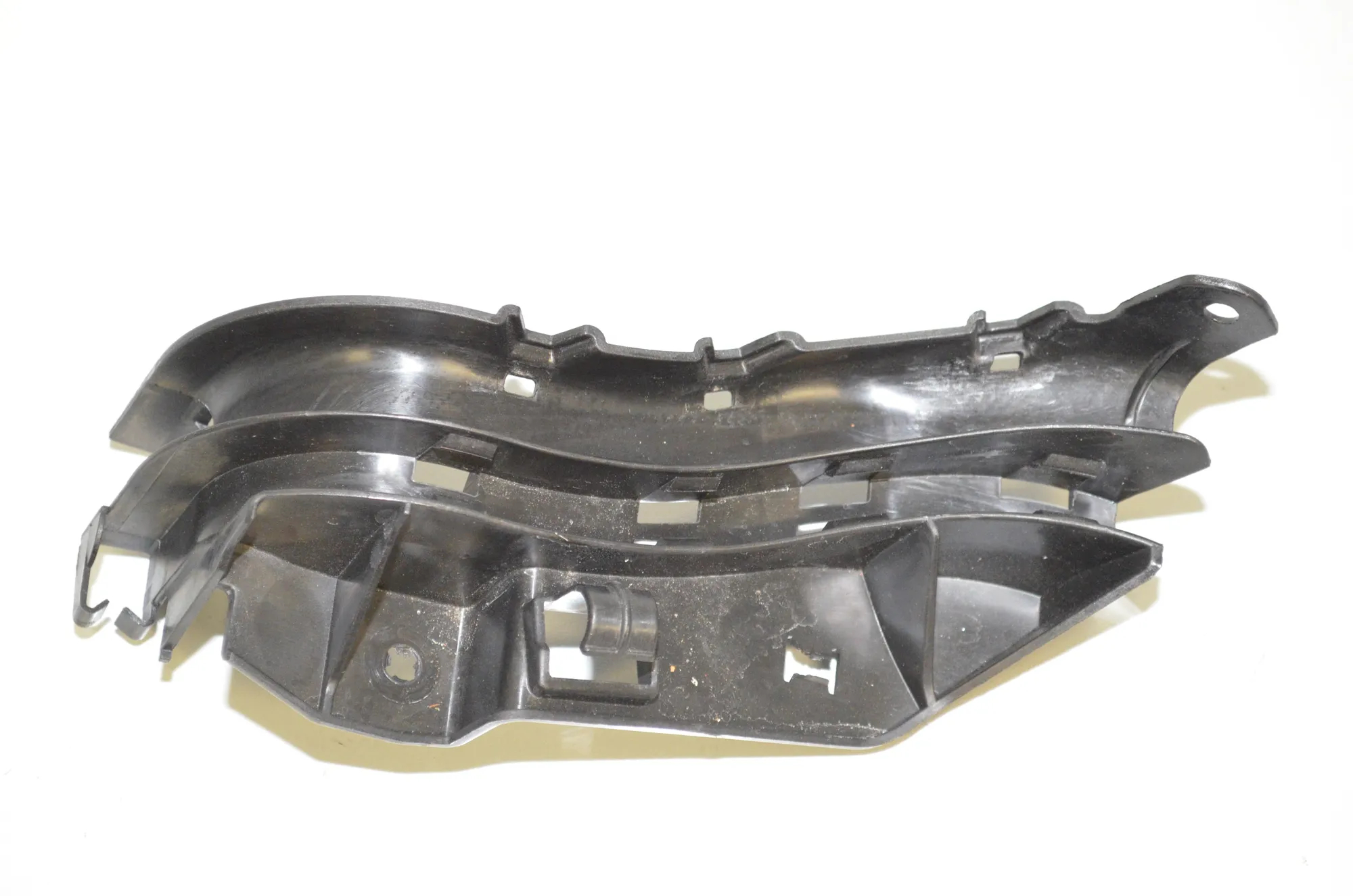 Bracket – OEM 6991147 · BMW 3 Touring (G21) (2019 - -) 330 e Plug-in-Hybrid 2021