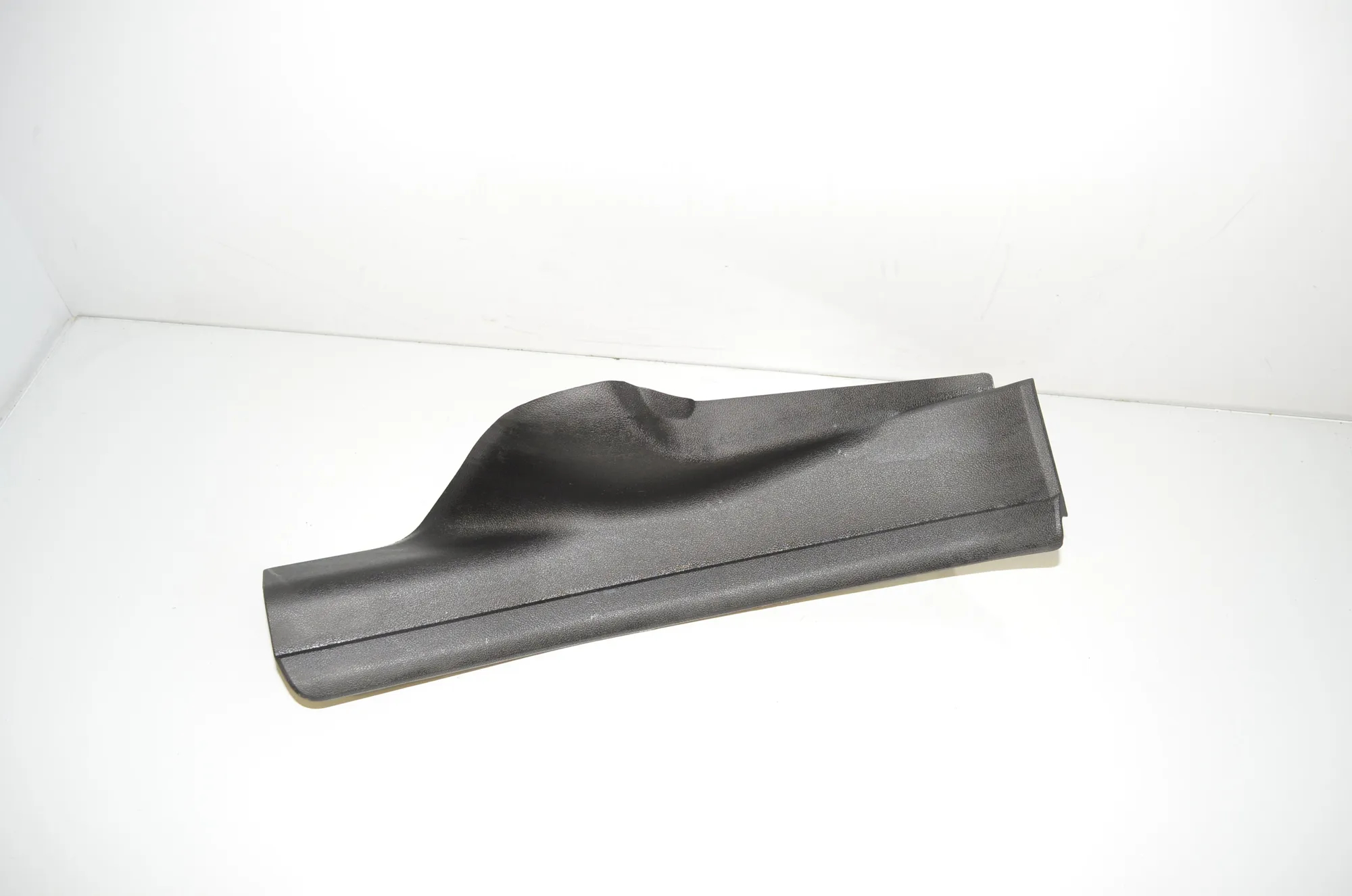 Rear Left Interior Step Trim – OEM 7446423 · BMW 3 Touring (G21) (2019 - -) 330 e Plug-in-Hybrid 2021