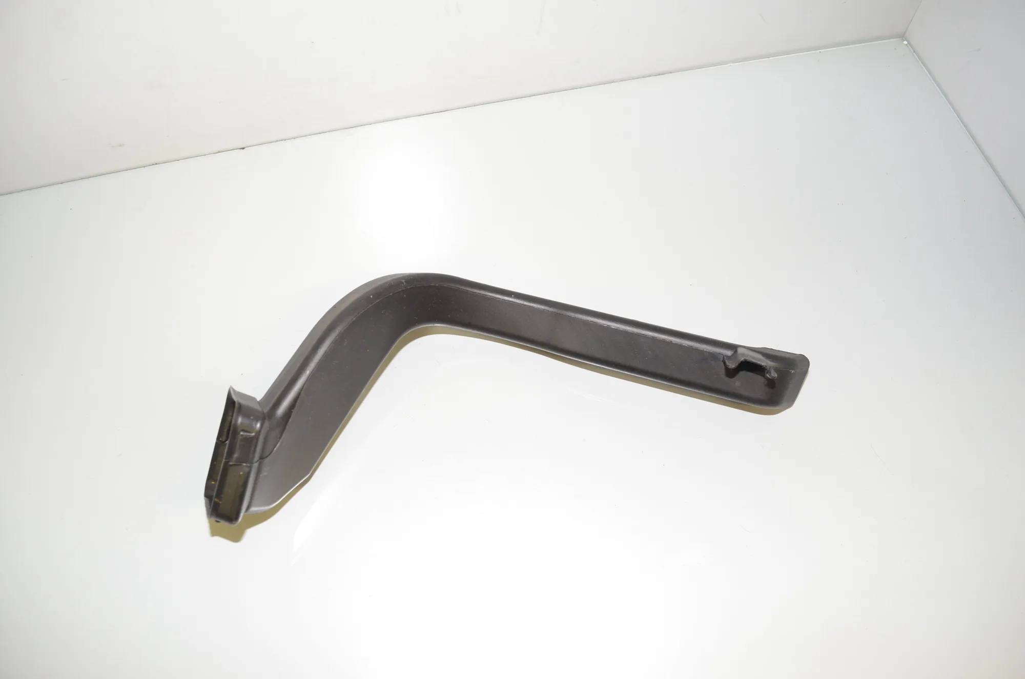 Interior Air Duct Channel – OEM 6805554 · BMW 3 Touring (G21) (2019 - -) 330 e Plug-in-Hybrid 2021 – 3