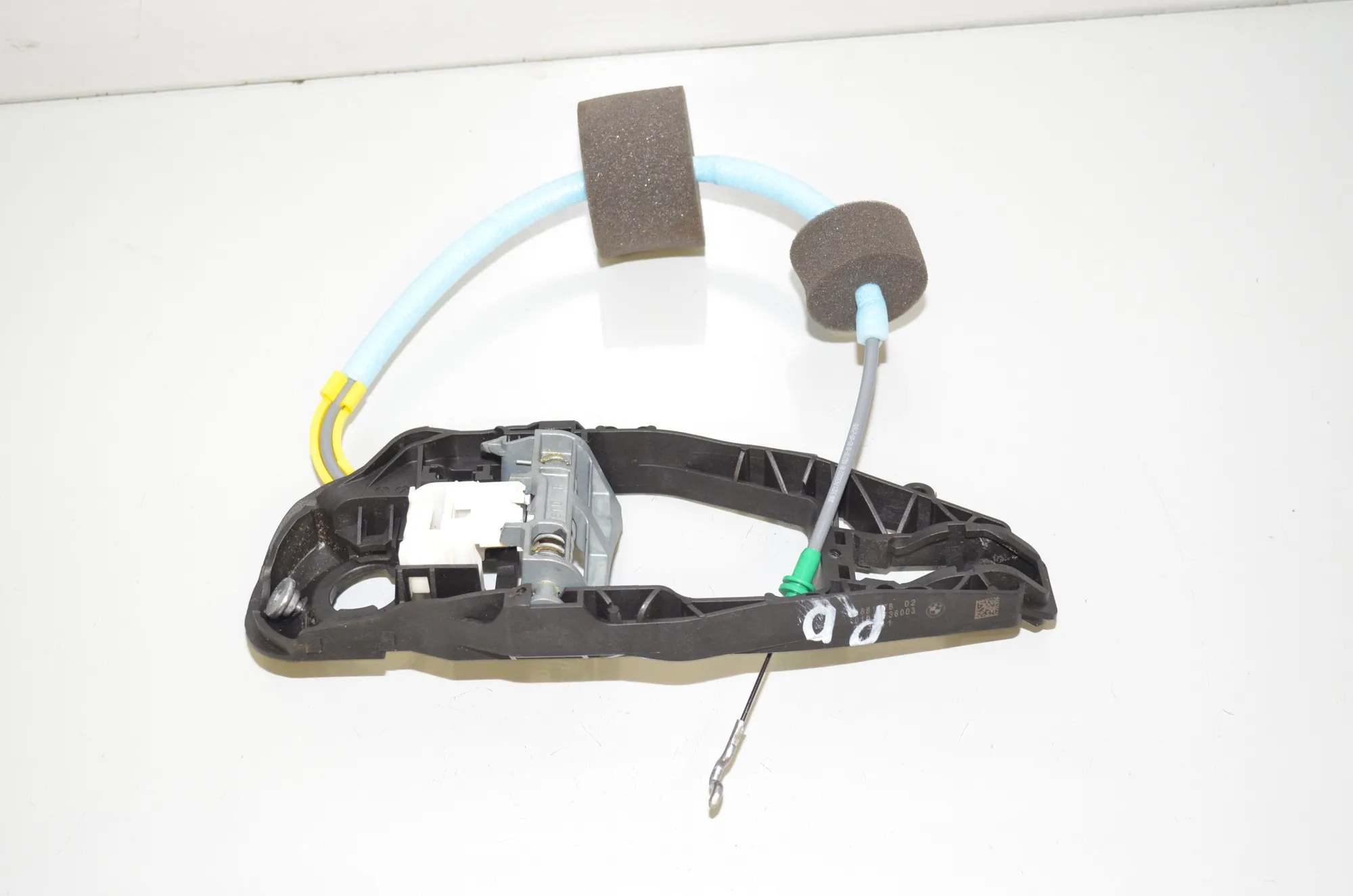 Front Right Door Interior Handle Frame – OEM 9881778 · BMW 3 Touring (G21) (2019 - -) 330 e Plug-in-Hybrid 2021 – 3