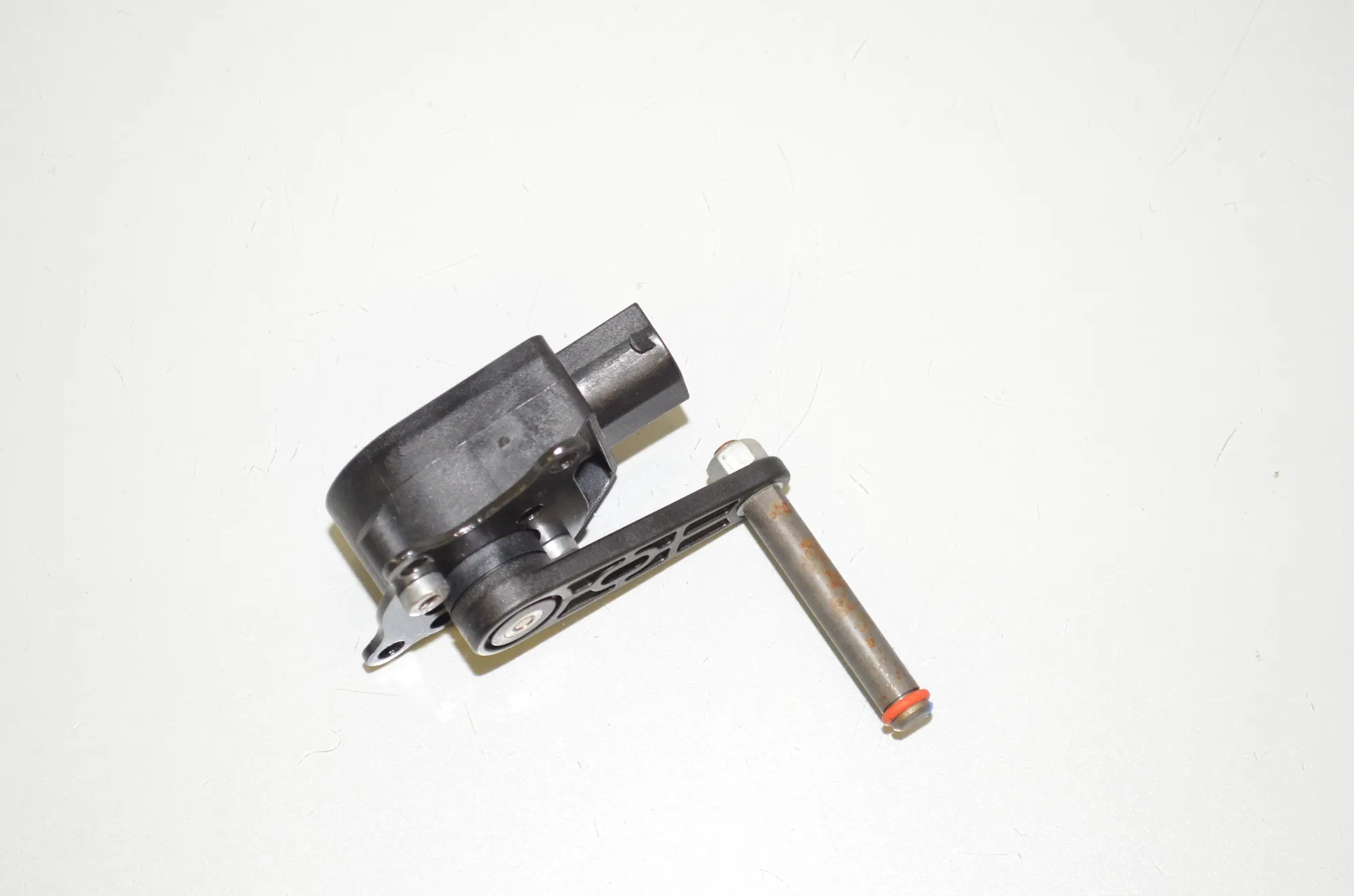 Brake Pedal Sensor – OEM 6855309 · BMW 3 Touring (G21) (2019 - -) 330 e Plug-in-Hybrid 2021 – 3