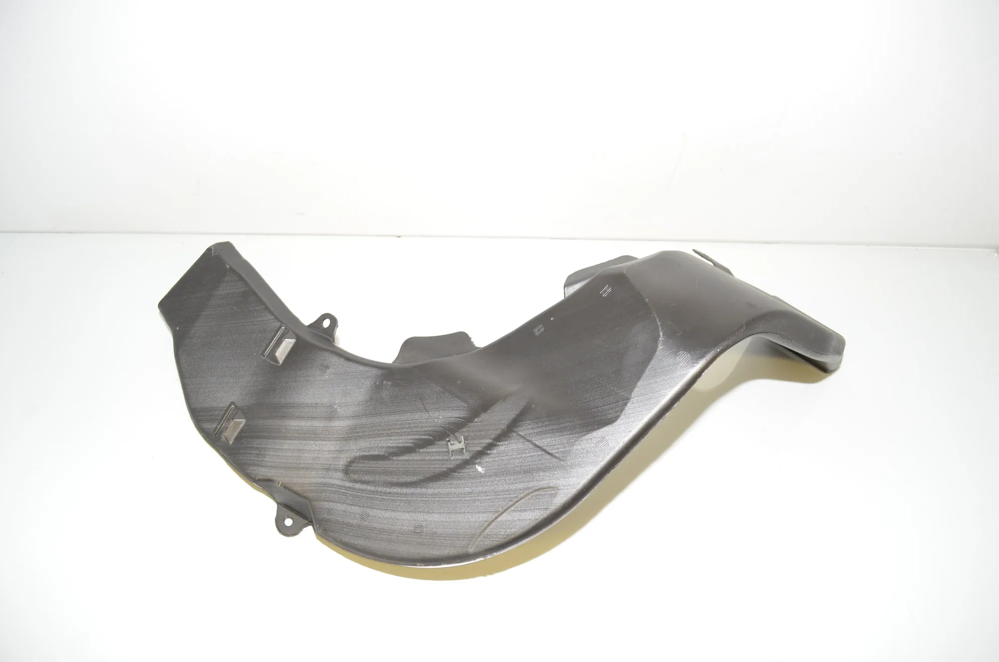 Interior Air Duct Channel – OEM 7443137 · BMW 3 Touring (G21) (2019 - -) 330 e Plug-in-Hybrid 2021 – 4